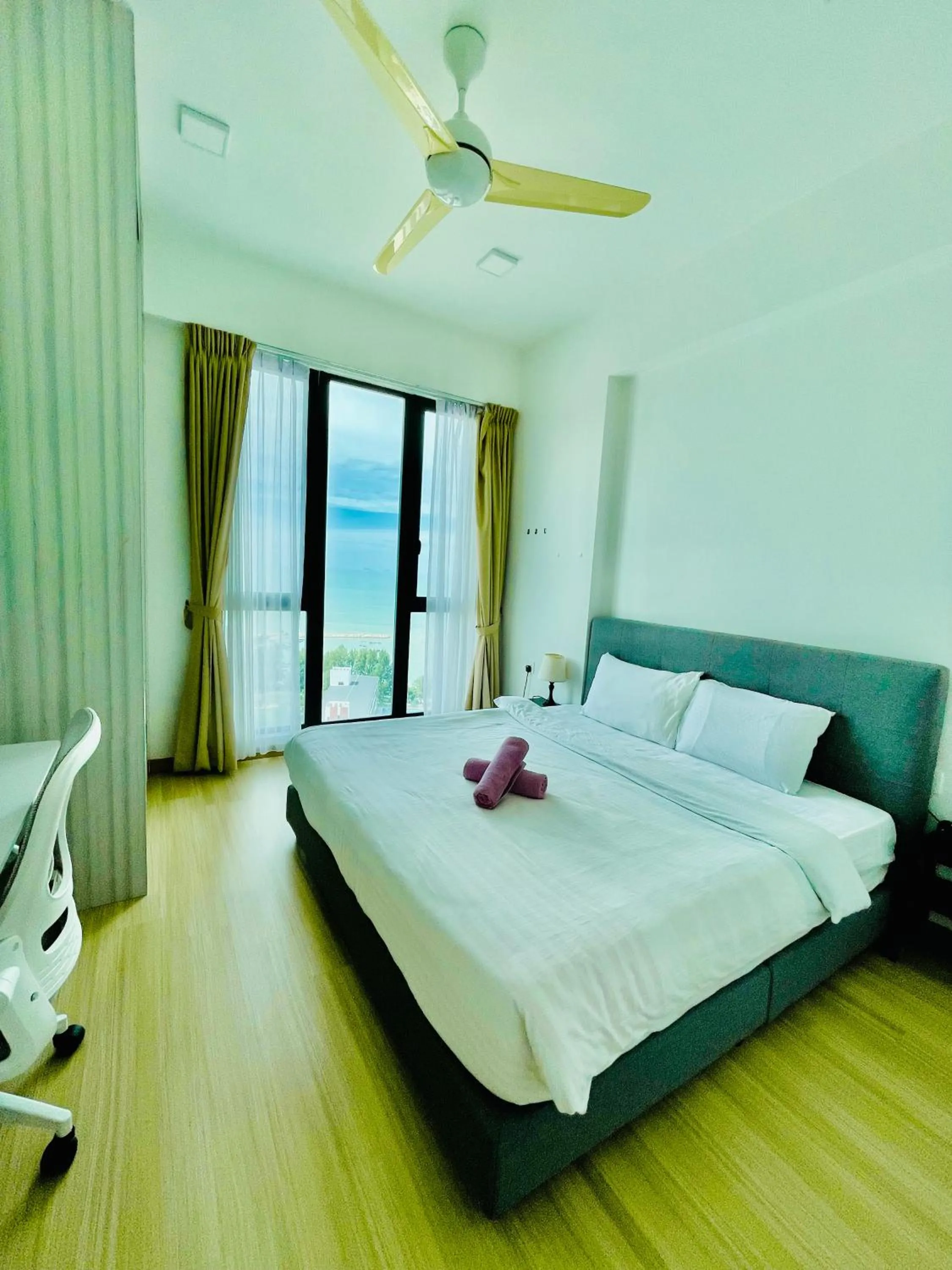 Bed in Jazz Service Suite