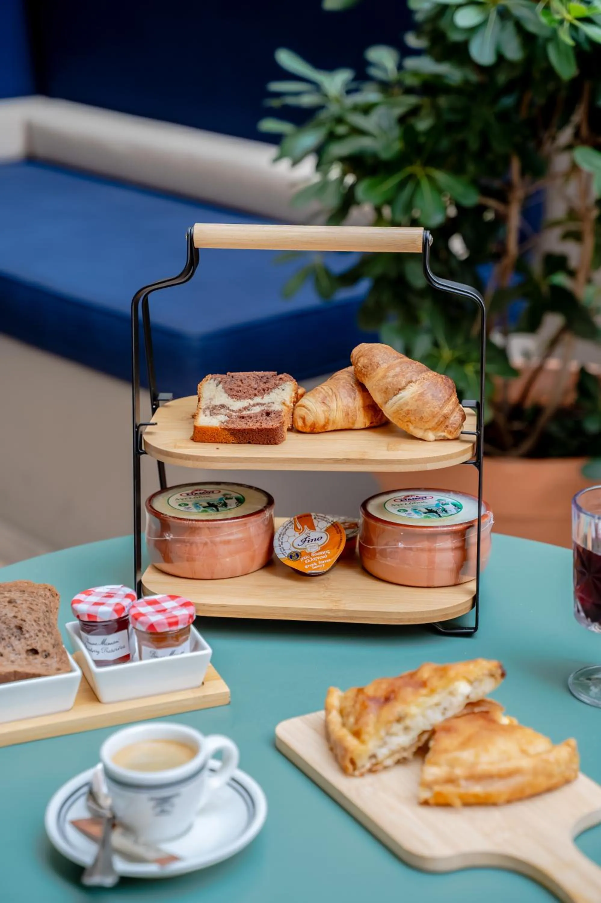 Apeiron Athena Residences