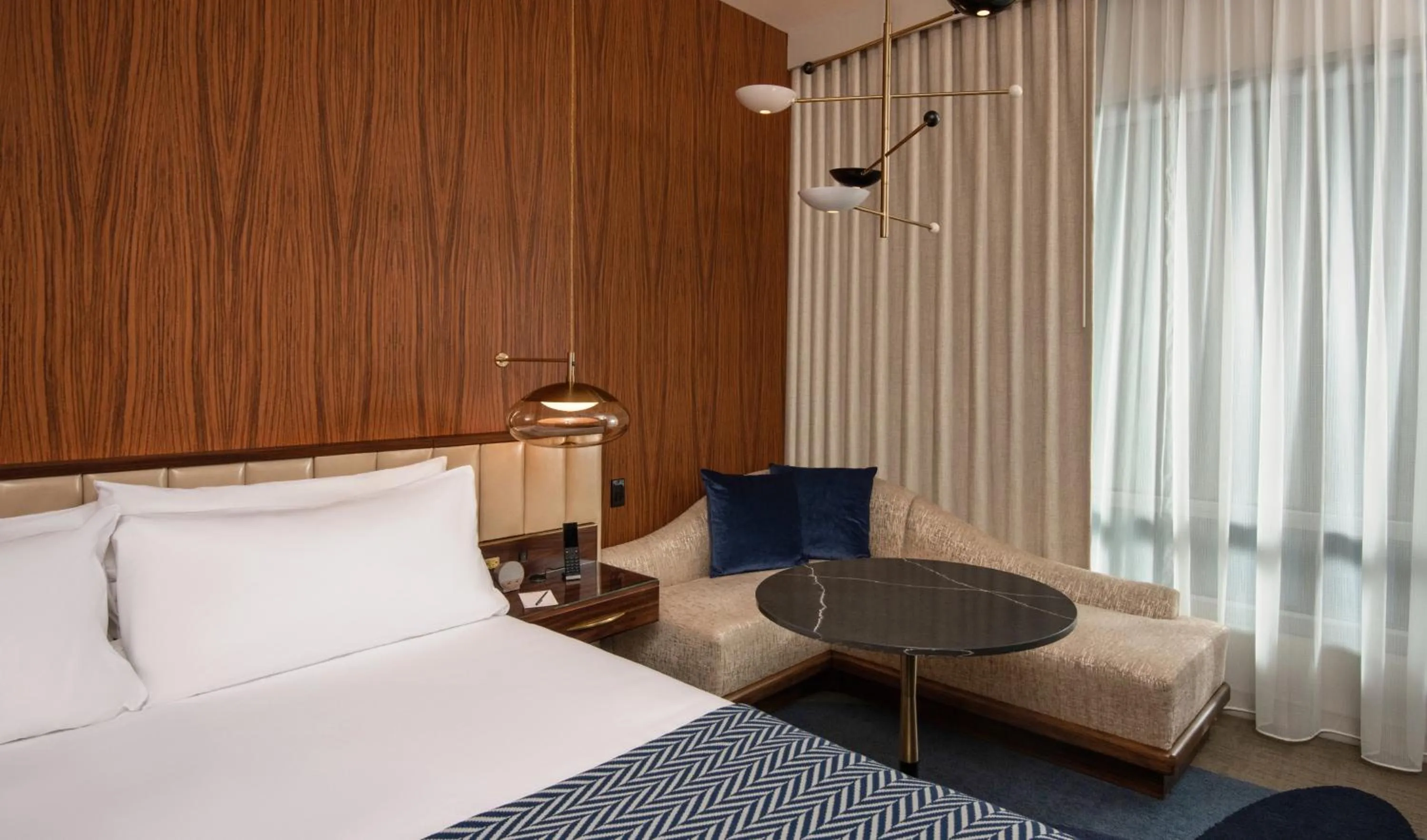 Bedroom, Bed in Hotel Polaris