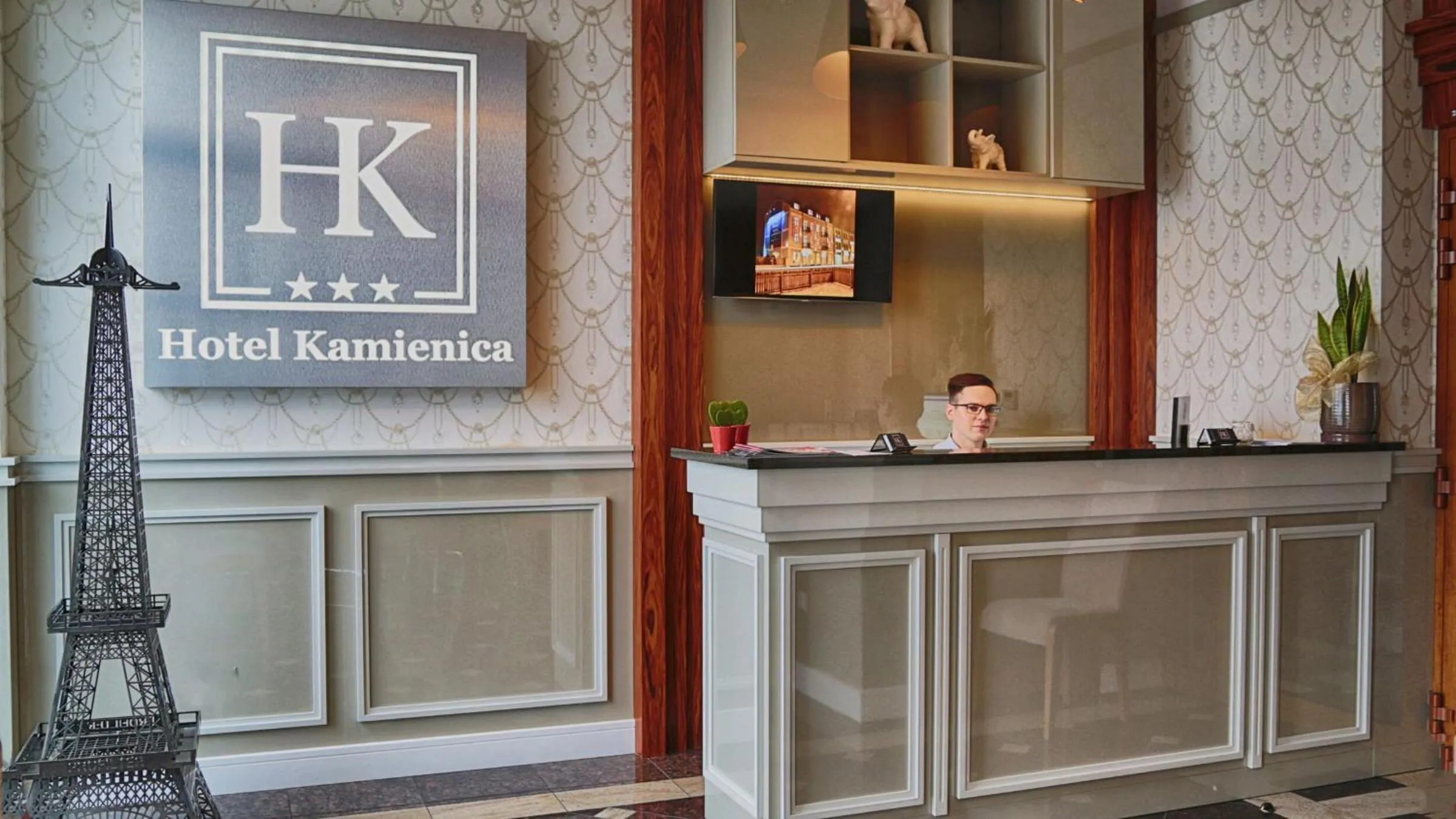 Staff in Hotel Kamienica