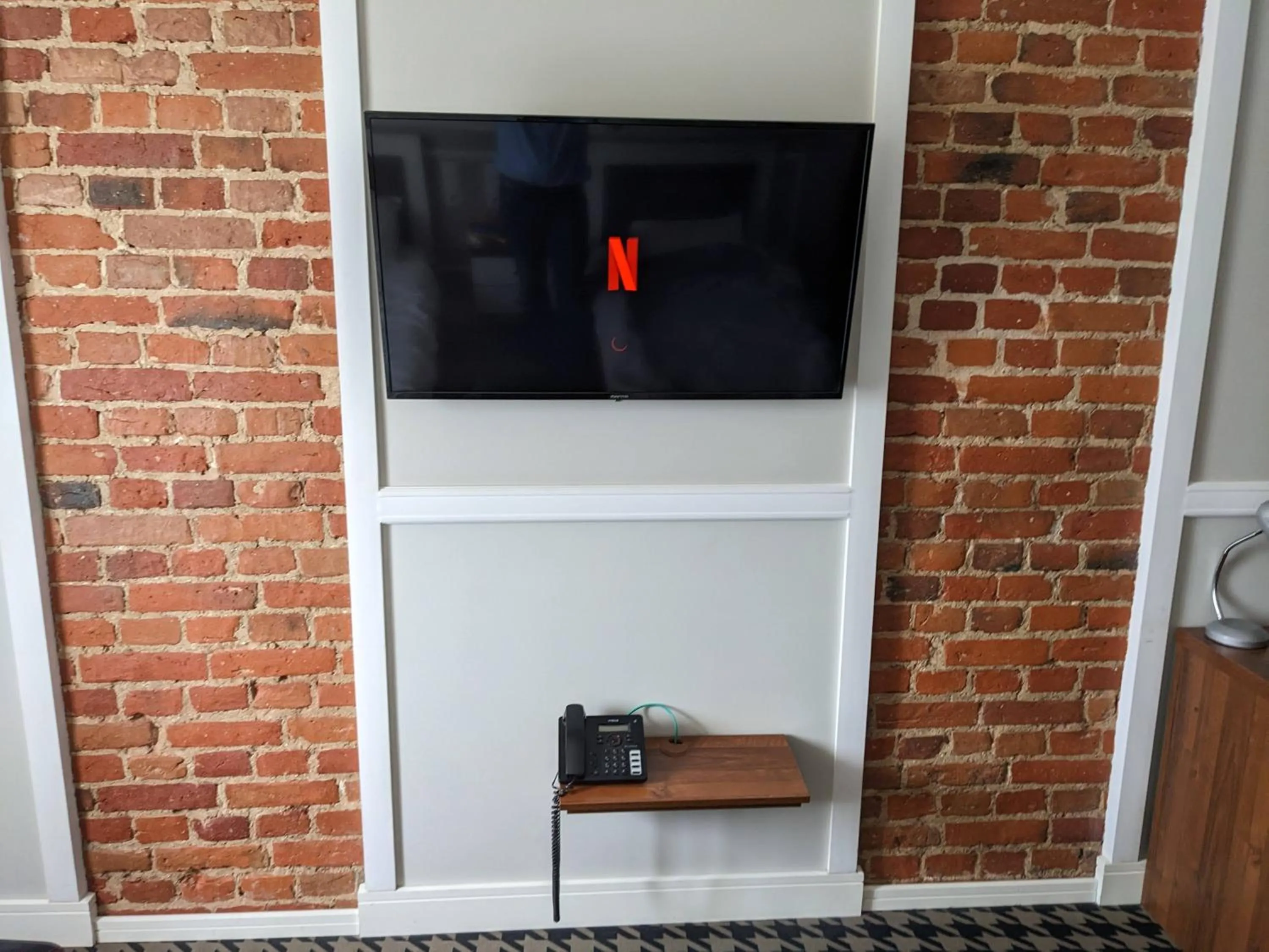 TV and multimedia in Hotel Kamienica