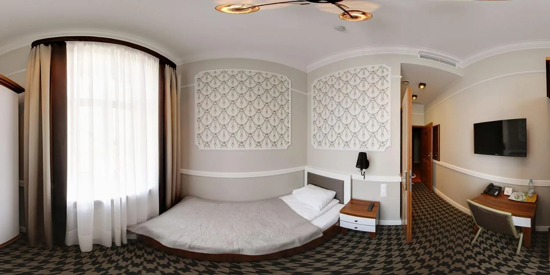 Bed in Hotel Kamienica