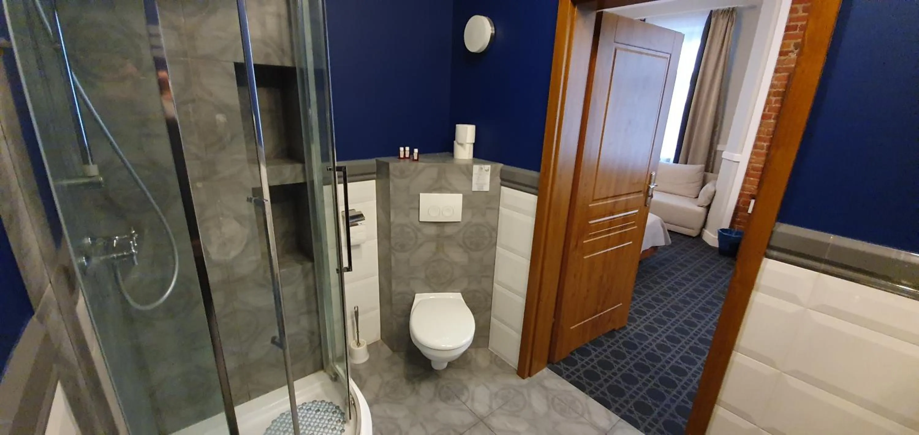 Shower in Hotel Kamienica