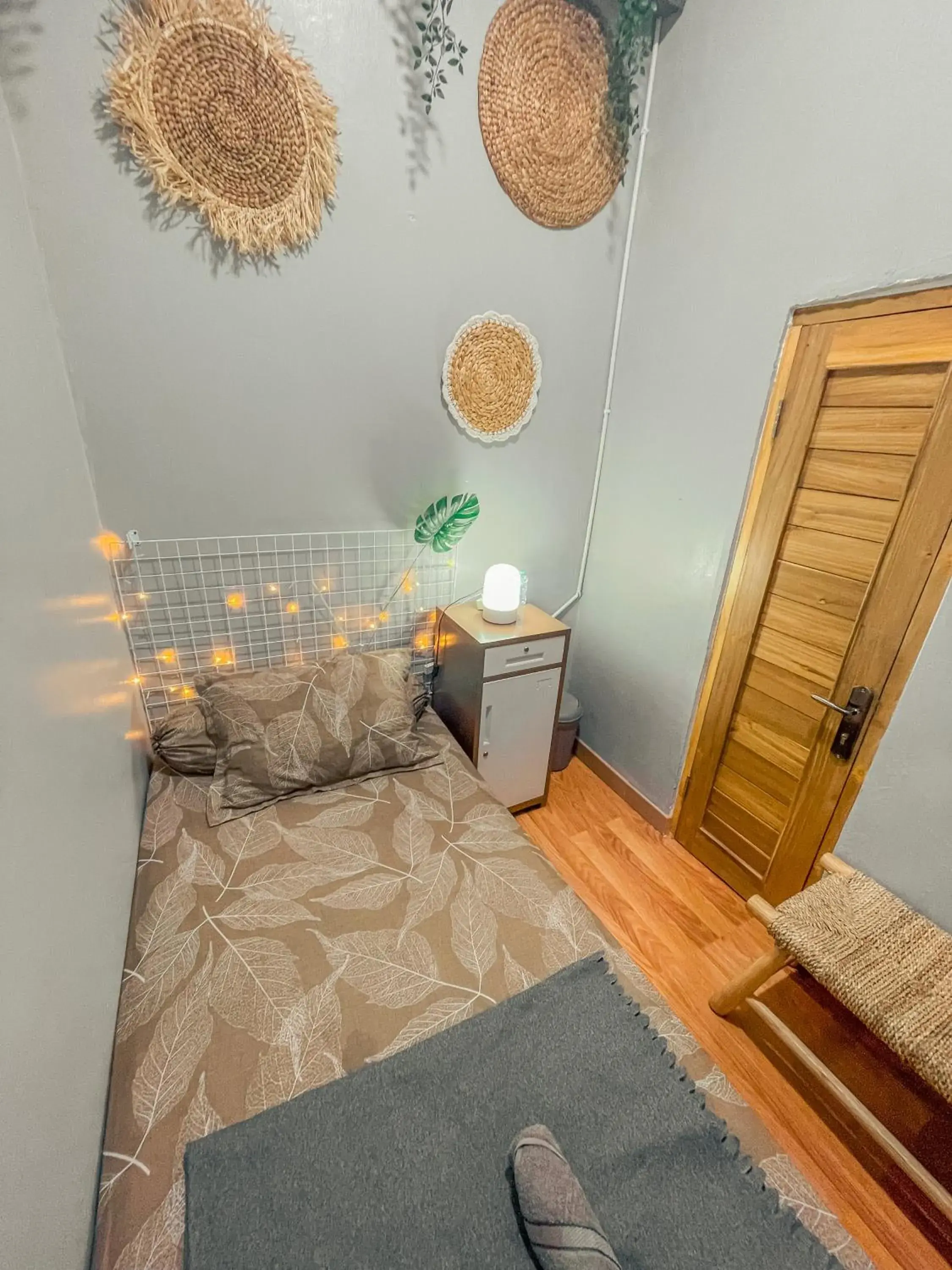 Single Room with Shared Bathroom - single occupancy in OstiC House Single Room with Shared Bathroom - single occupancy in OstiC House