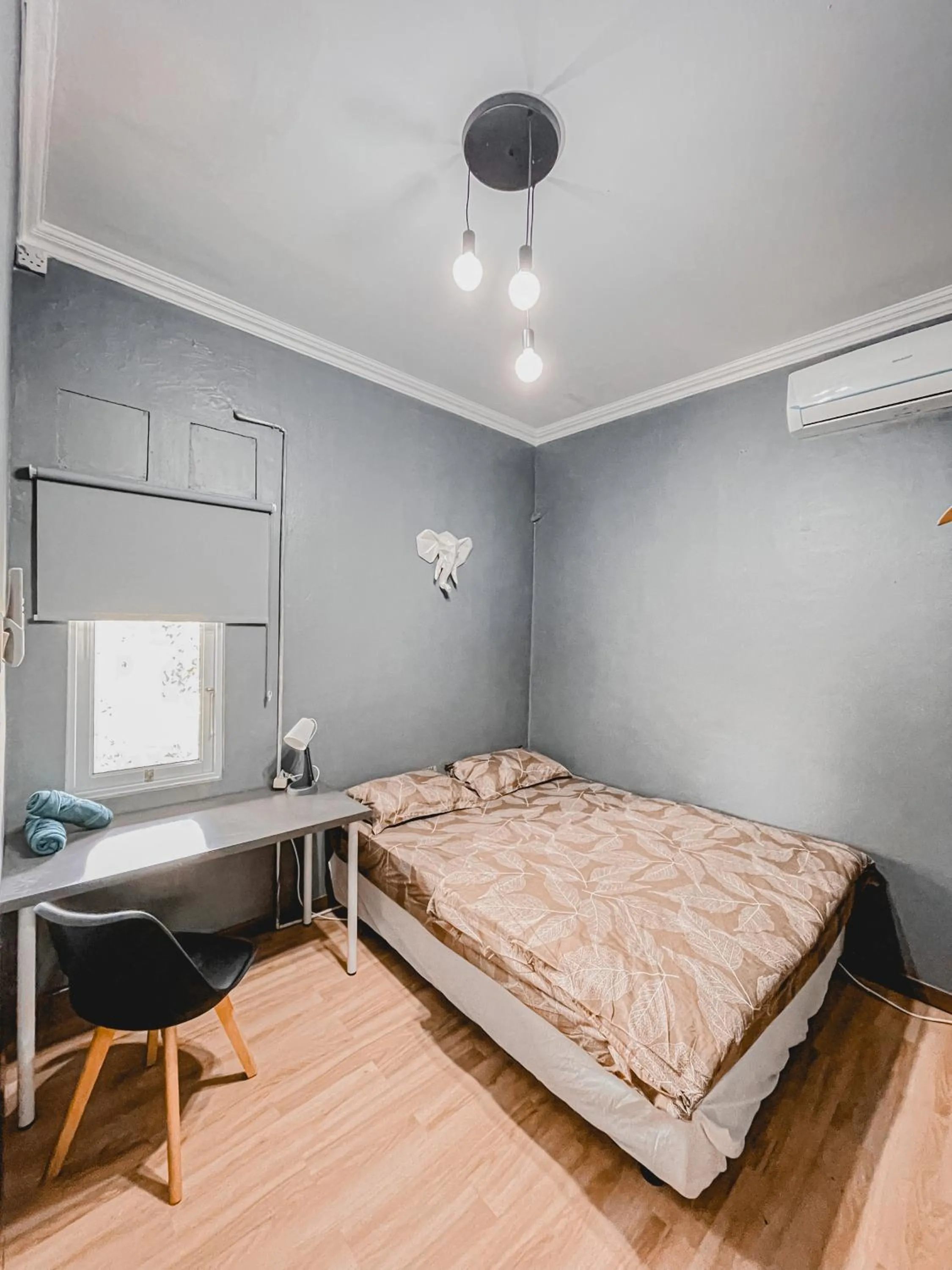 Bedroom, Bed in OstiC House