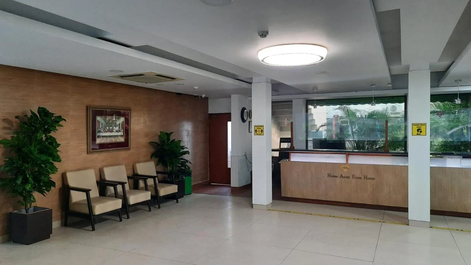 Lobby or reception in New Delhi YMCA Tourist Hostel