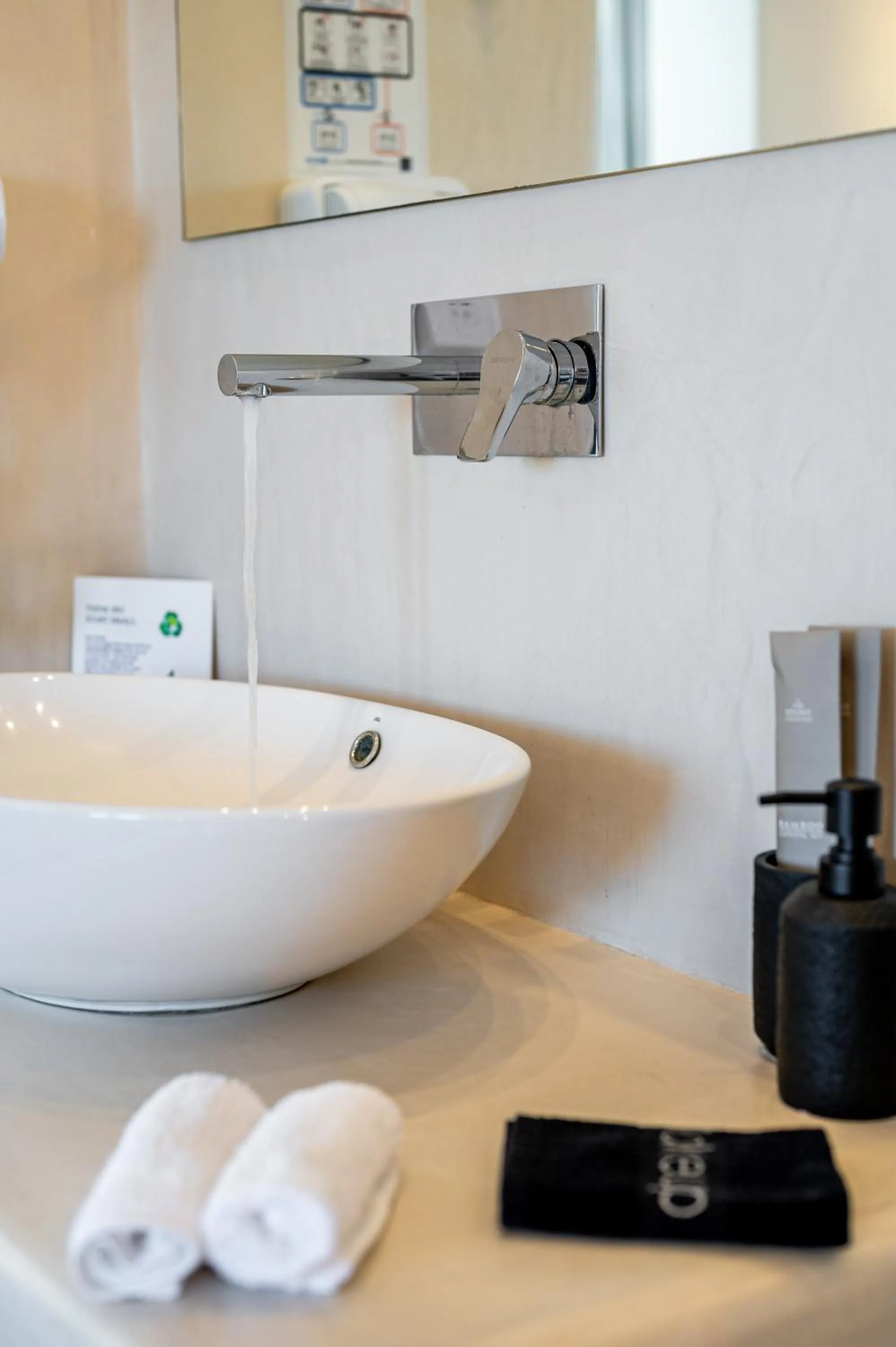 Decorative detail in En Plo Boutique Suites