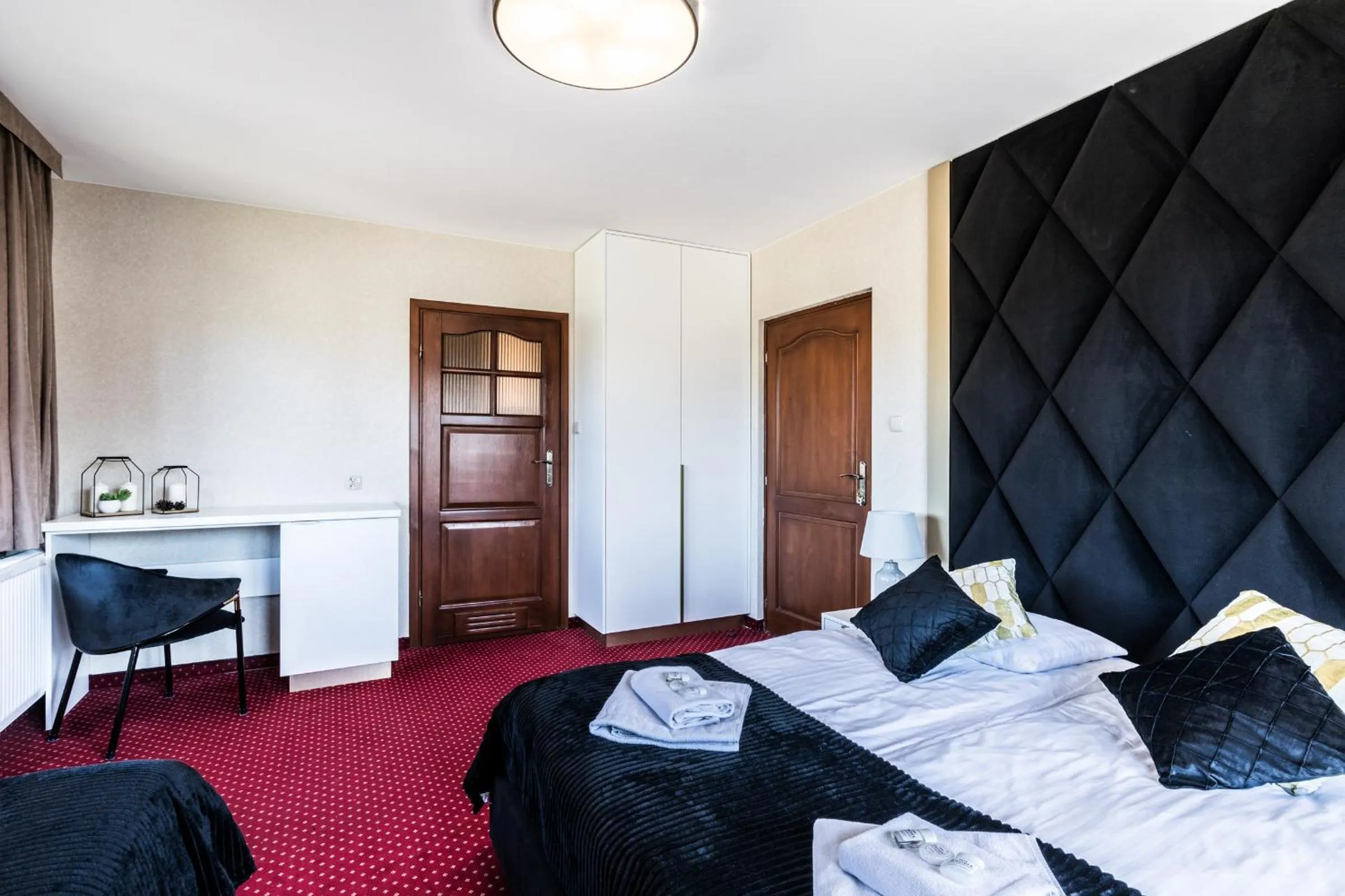 Bed in Dworek pod Giewontem - Jacuzzi & Sauna