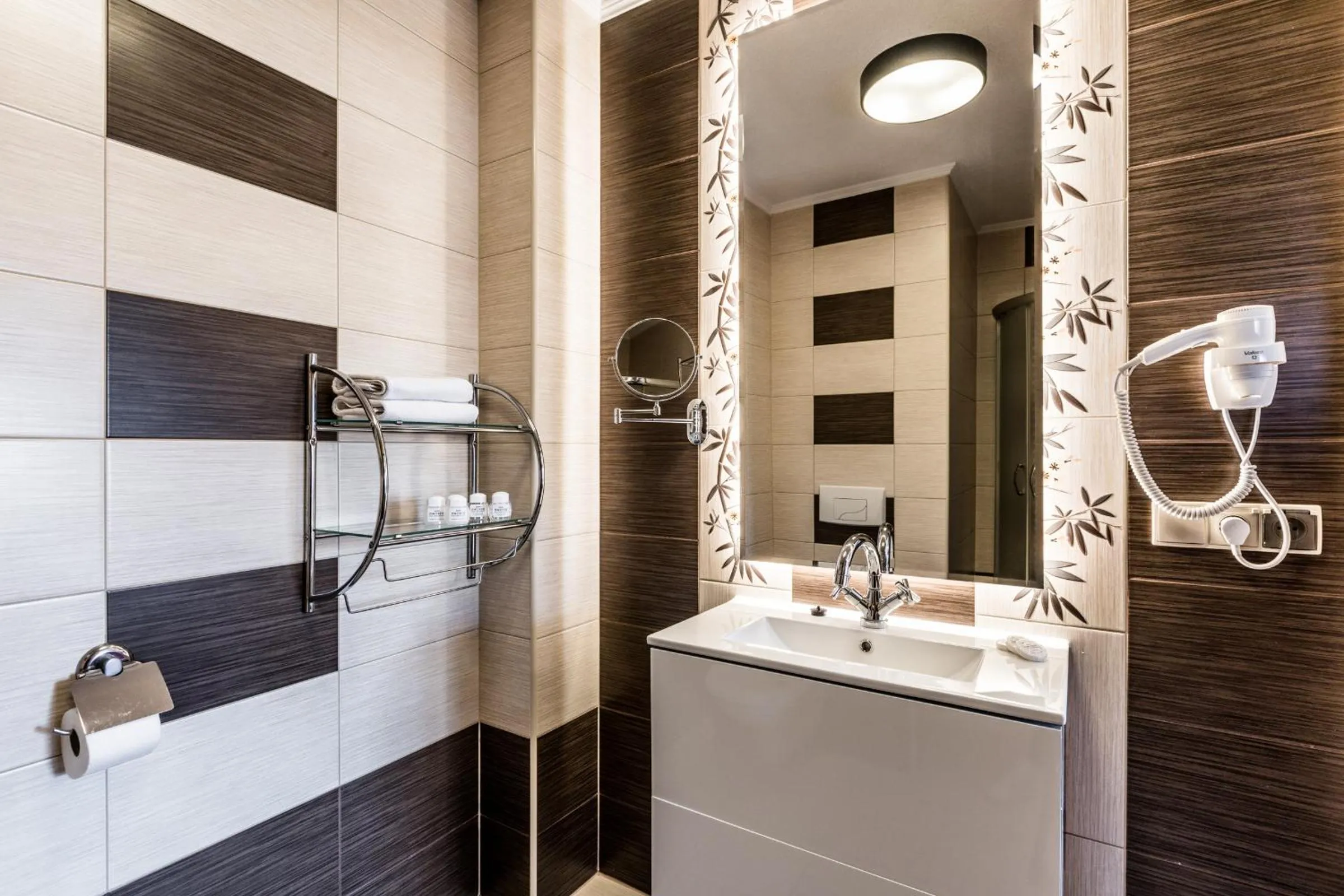 Shower in Dworek pod Giewontem - Jacuzzi & Sauna