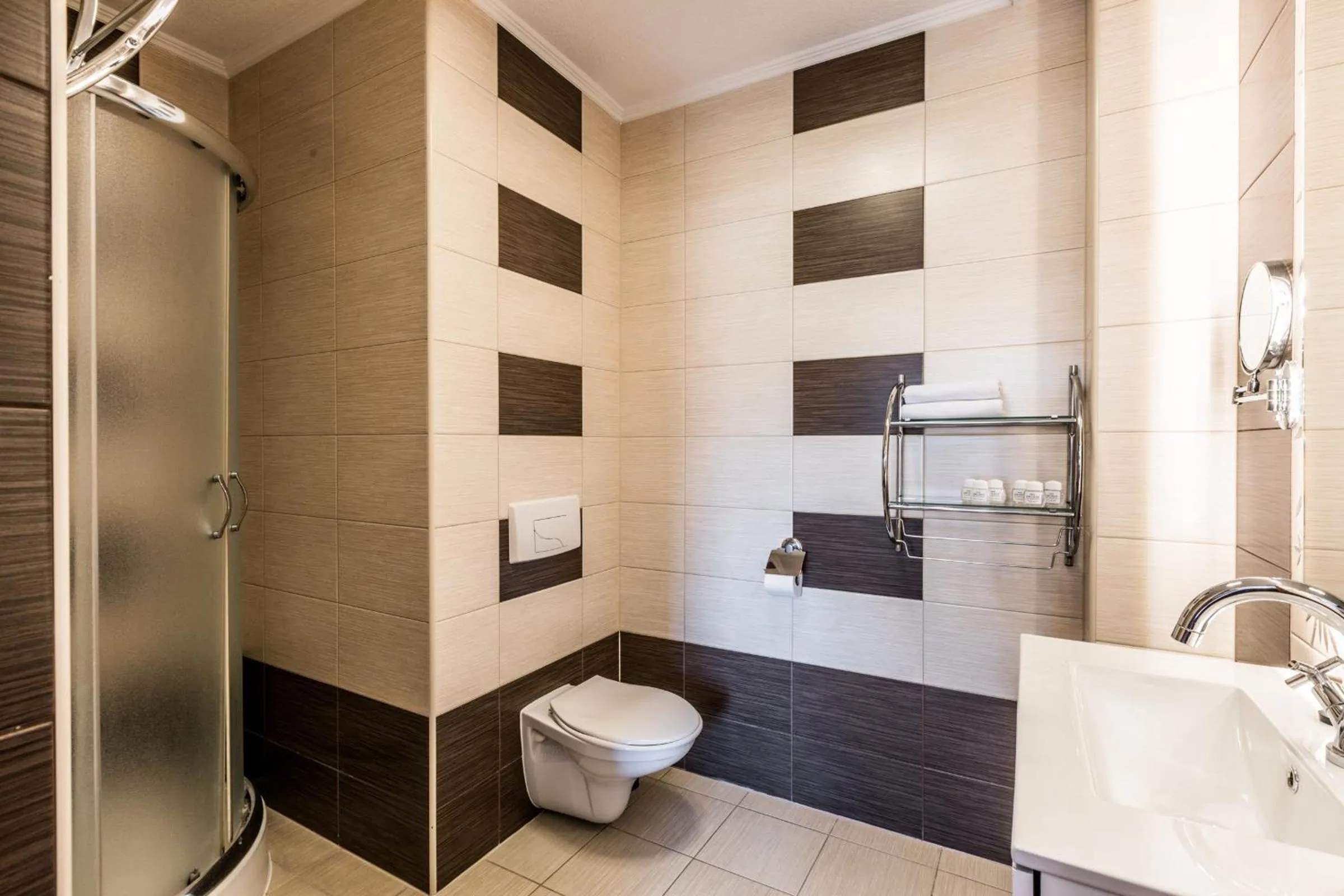 Shower in Dworek pod Giewontem - Jacuzzi & Sauna