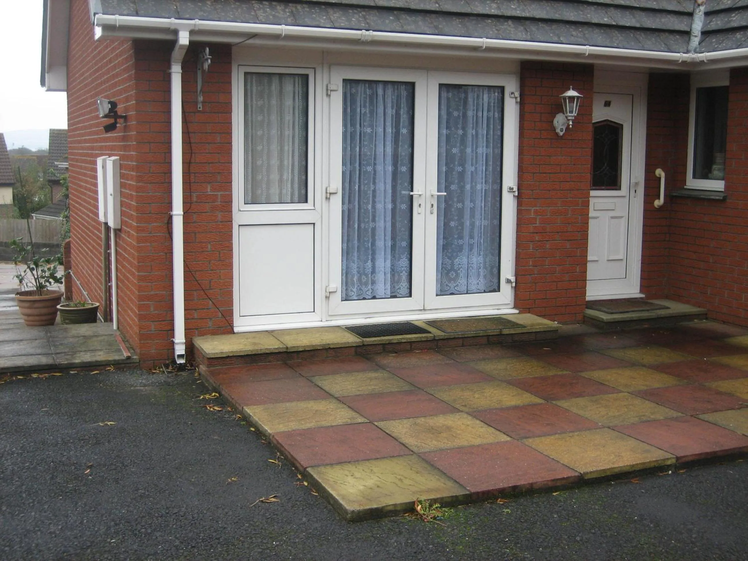 Facade/entrance in Four seasons Guest House