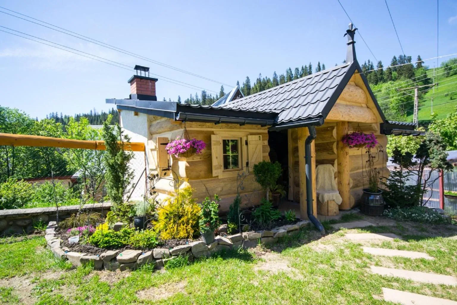 Property building in Ciukrowa Chatka Sauna & Jacuzzi