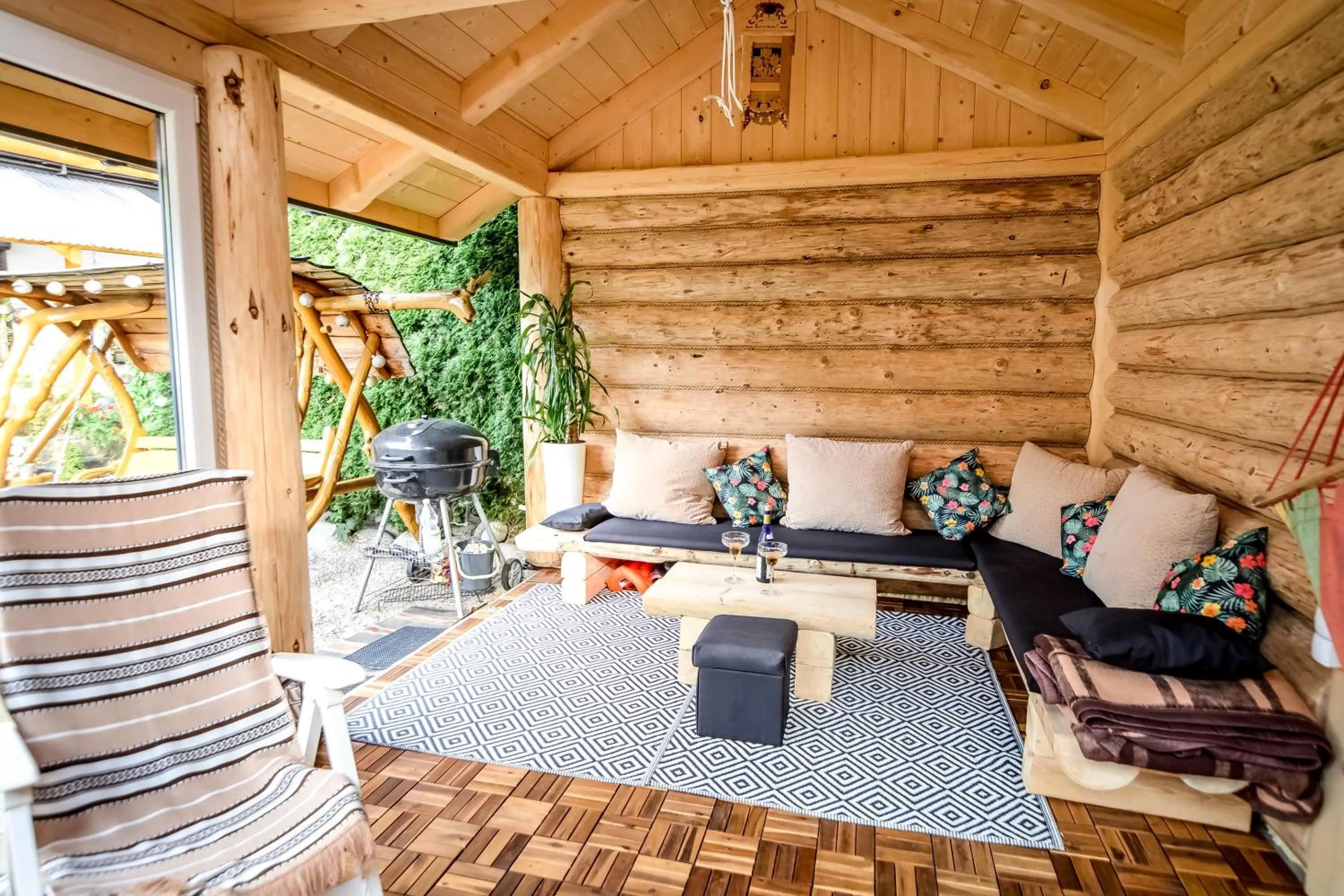 BBQ facilities in Ciukrowa Chatka Sauna & Jacuzzi