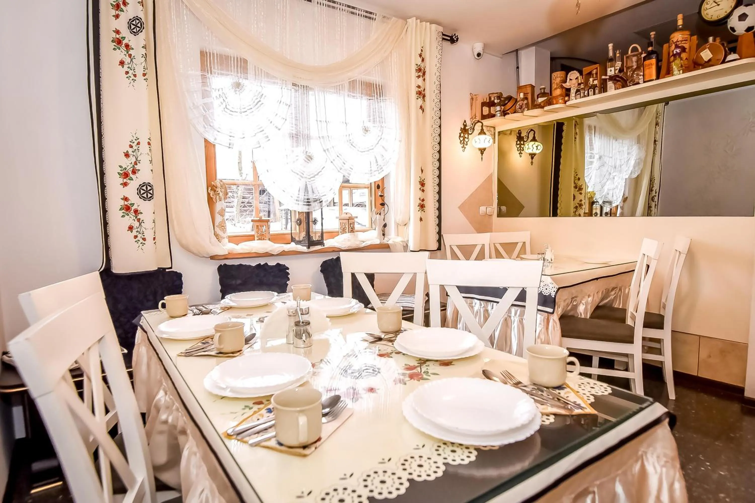 Dining area in Ciukrowa Chatka Sauna & Jacuzzi