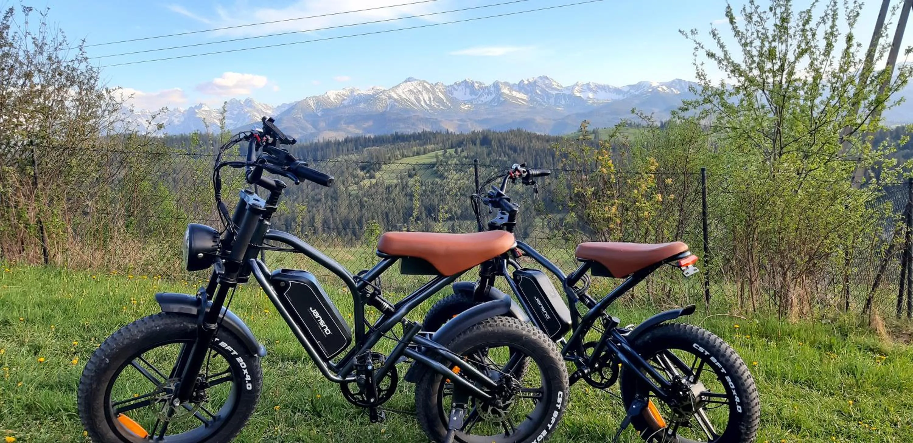 Cycling in Ciukrowa Chatka Sauna & Jacuzzi