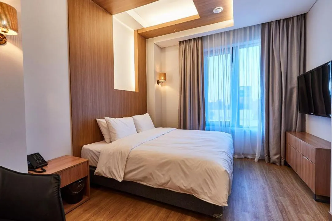 Bed in Suwon Partyz Hotel