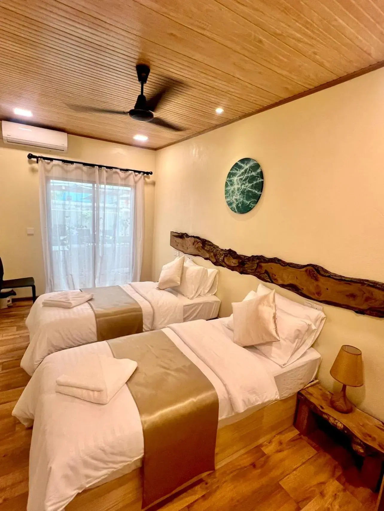 Standard Double Room - single occupancy in Holiday Home Dhiffushi Standard Double Room - single occupancy in Holiday Home Dhiffushi