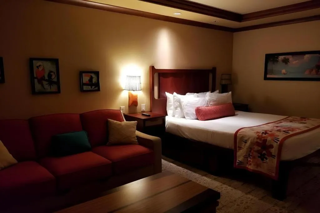 Bed in Disney's Polynesian Village Resort