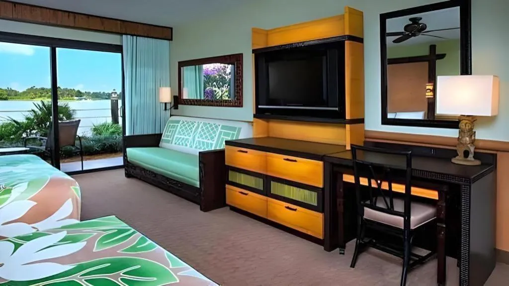 Bed in Disney's Polynesian Village Resort