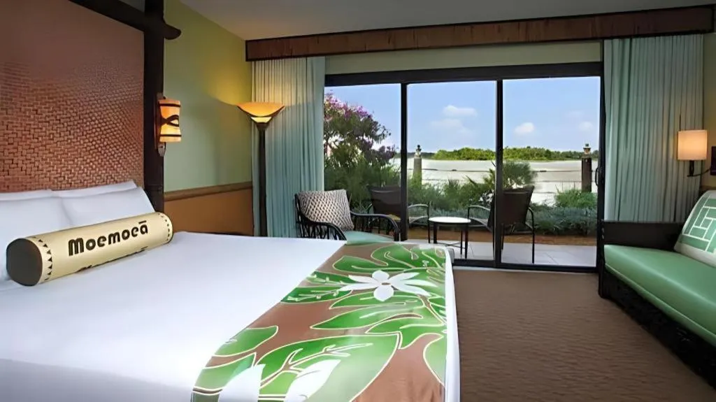Bed in Disney's Polynesian Village Resort