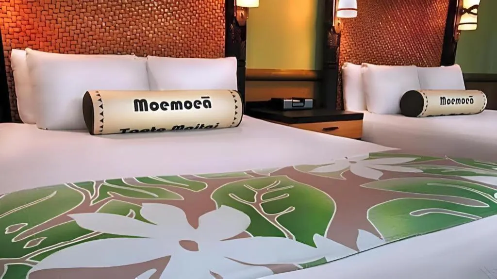 Bed in Disney's Polynesian Village Resort