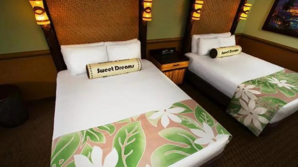 Bed in Disney's Polynesian Village Resort