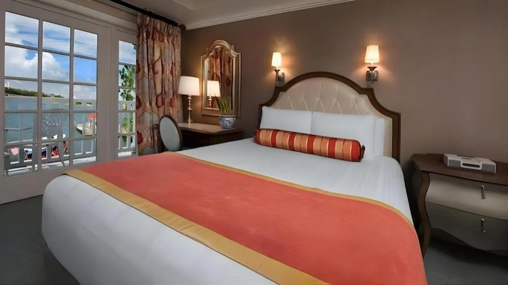 Bed in Disney's Grand Floridian Resort And Spa