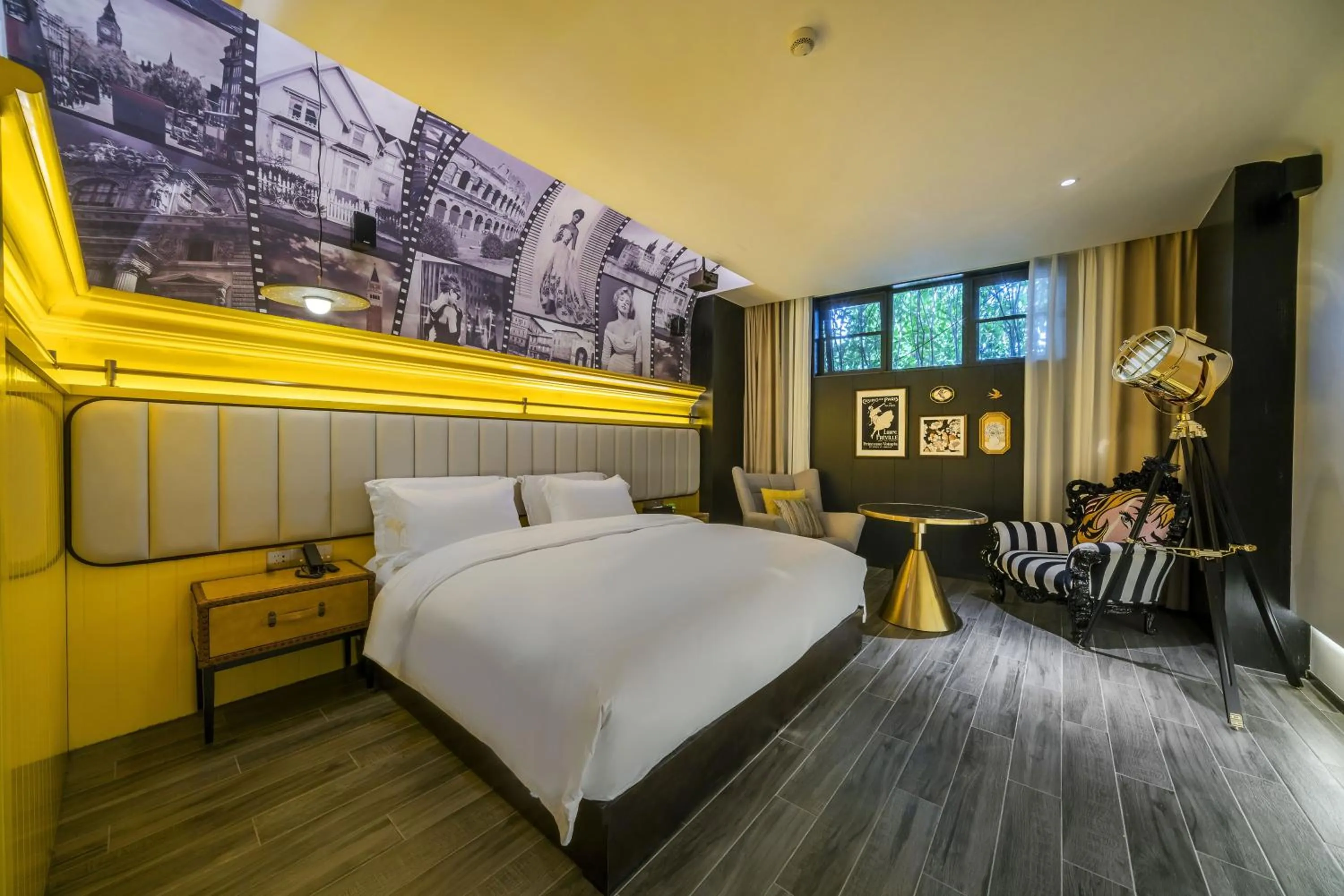 Bed in Movietel Hangzhou