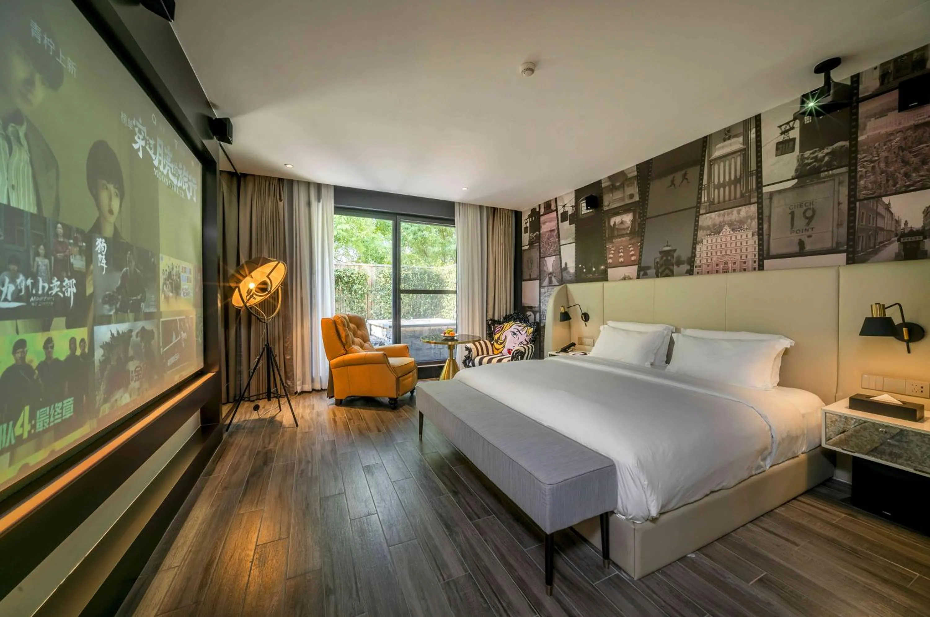 Photo of the whole room in Movietel Hangzhou