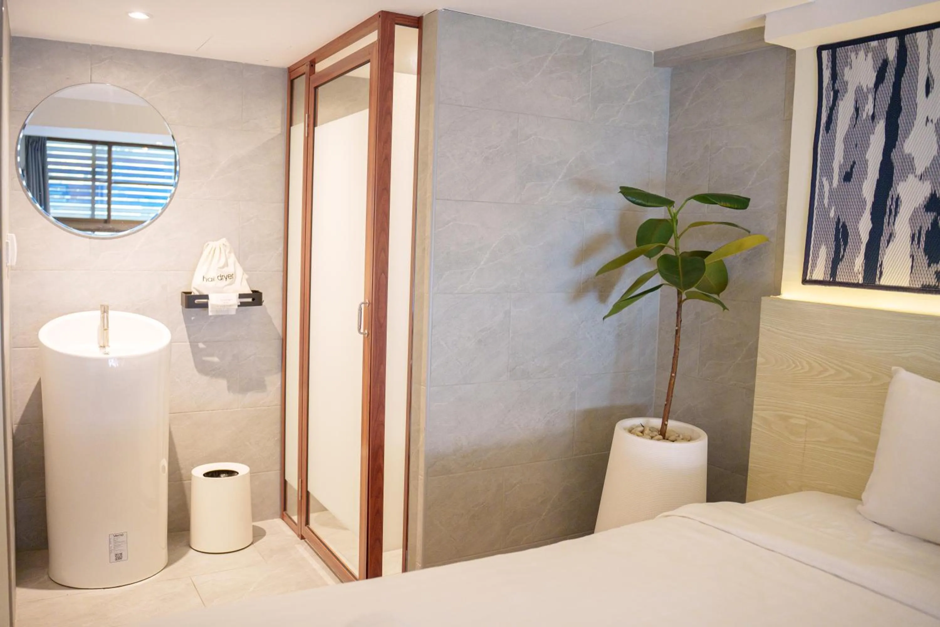 Bed in Gecko EYE Hotel