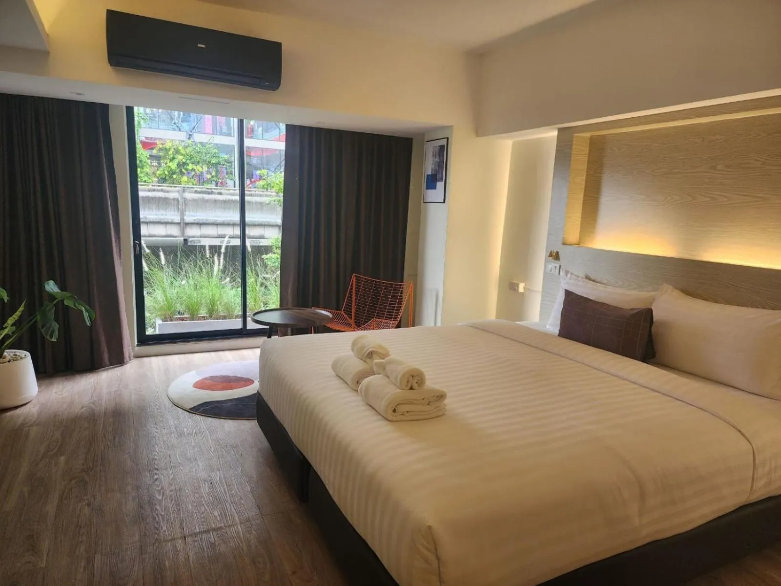 Bedroom, Bed in Gecko EYE Hotel