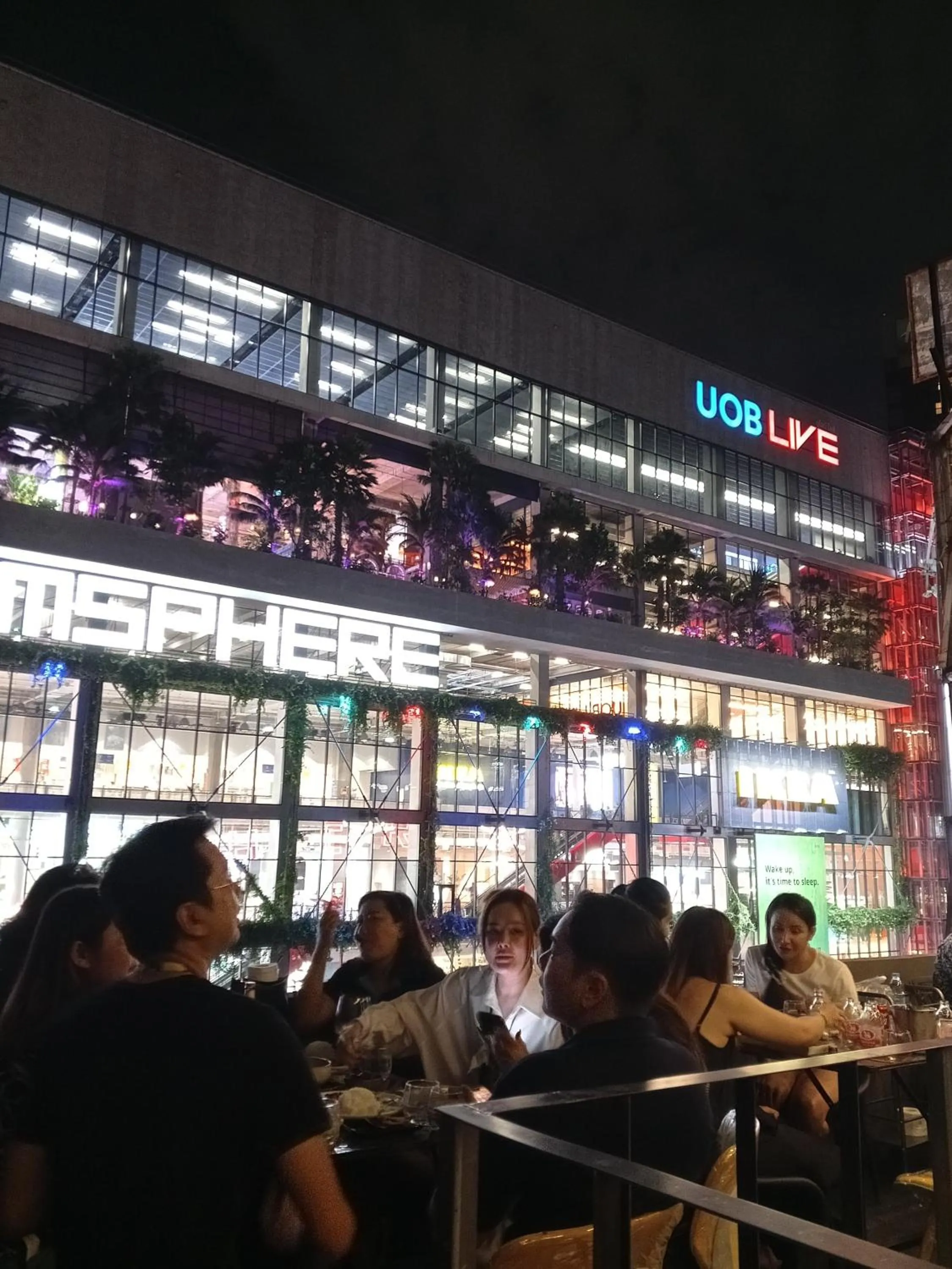 Restaurant/places to eat in Gecko EYE Hotel