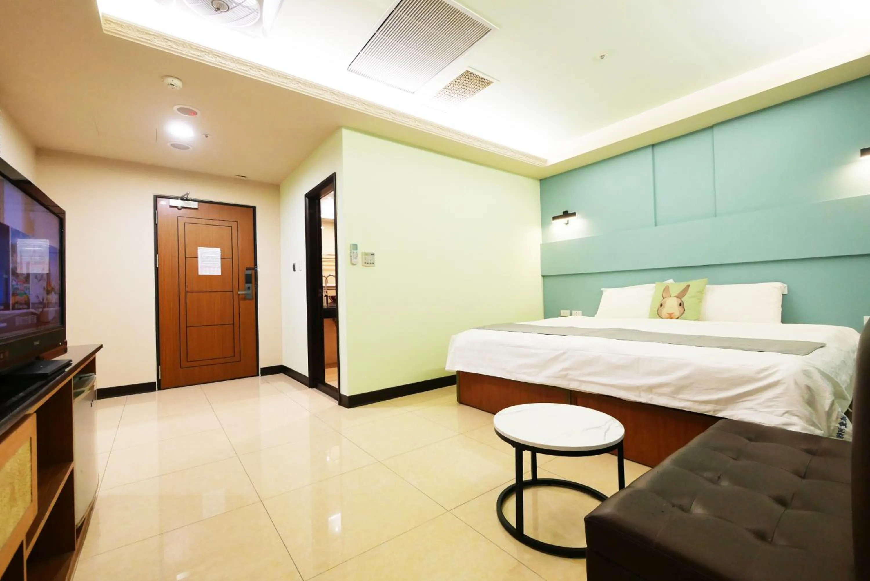 Bed in I Hi Loveriver Hotel