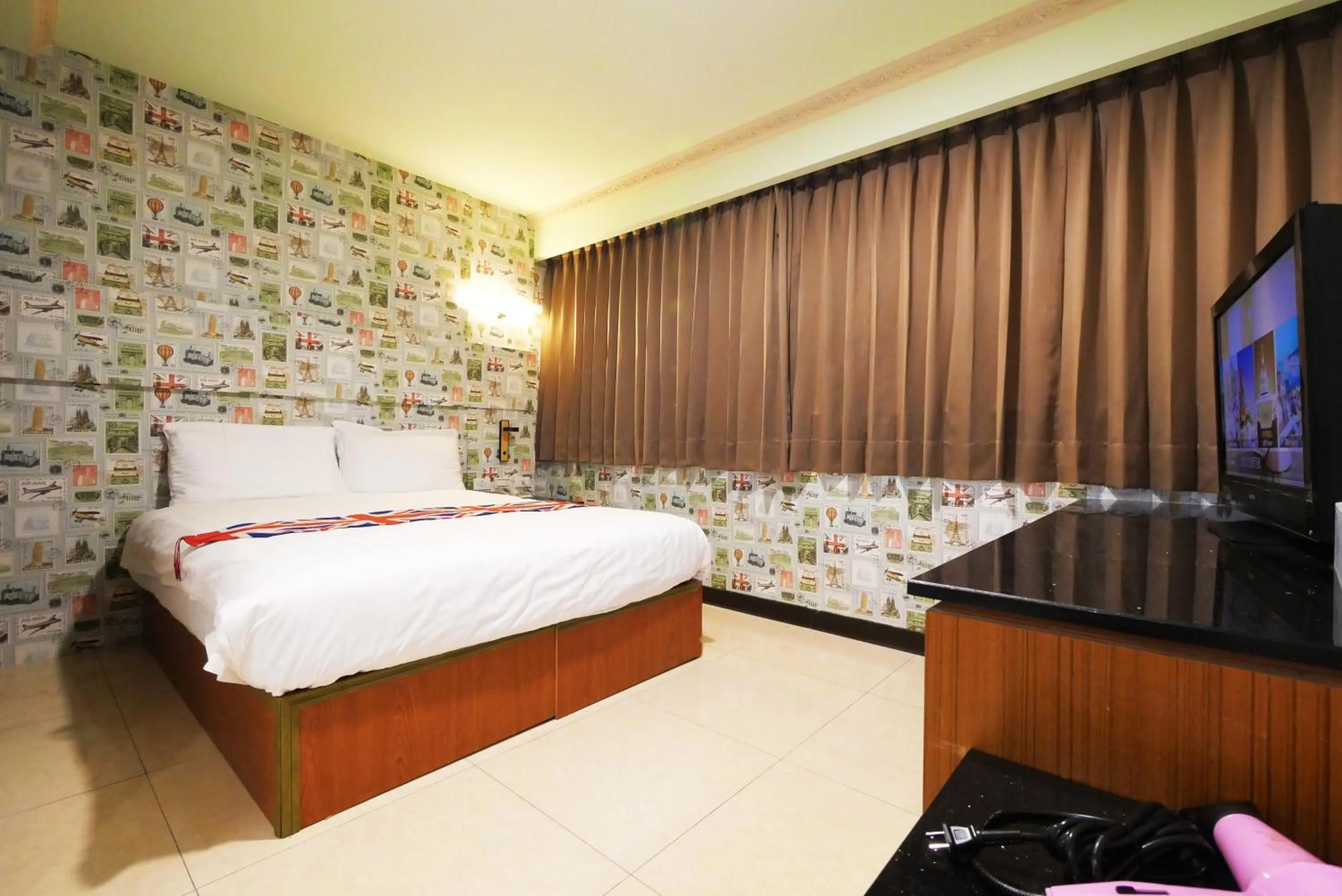 Bed in I Hi Loveriver Hotel