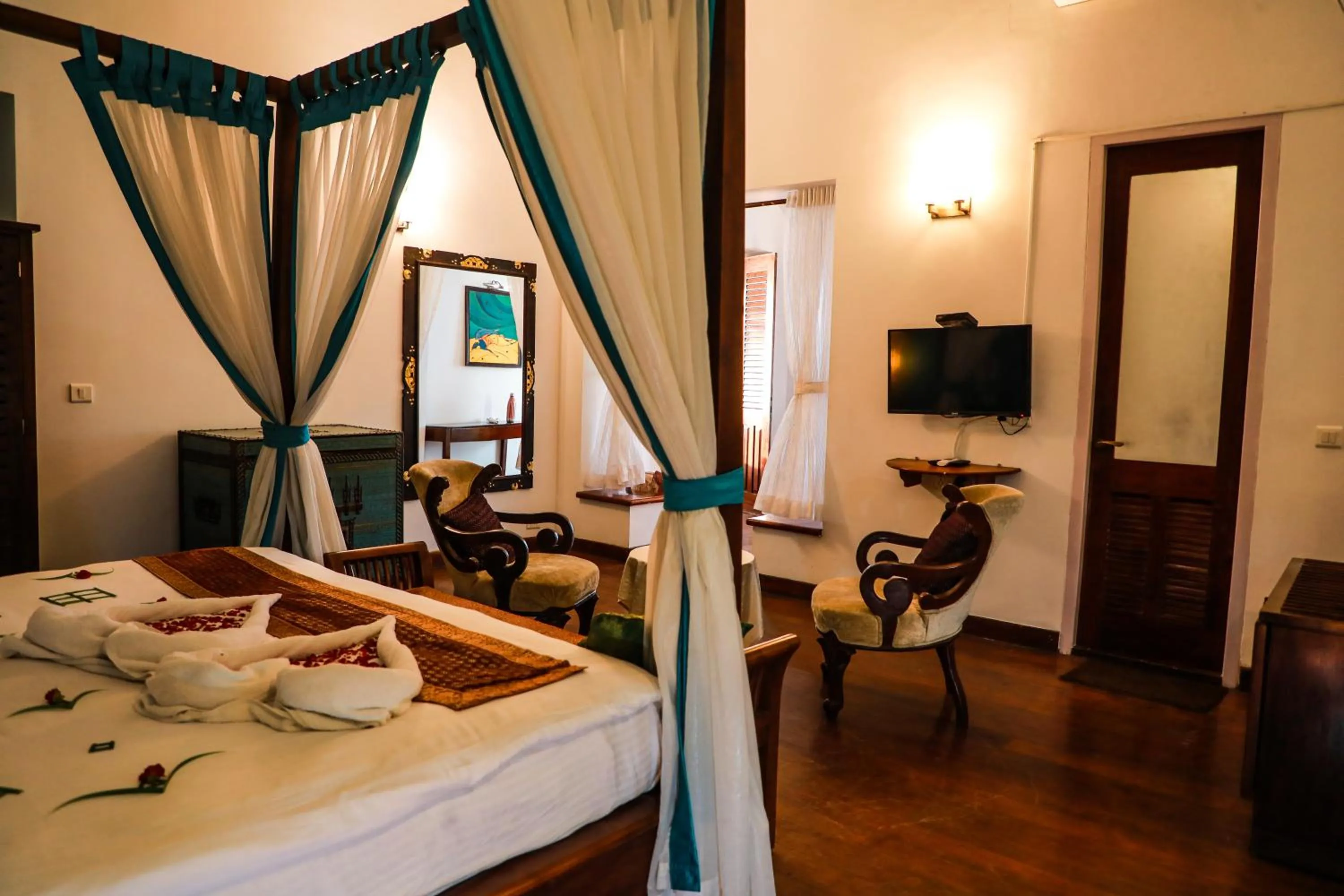Bed in Old Lighthouse Bristow Hotel , Fort Kochi