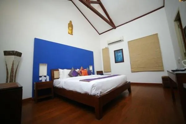 Bed in Old Lighthouse Bristow Hotel , Fort Kochi