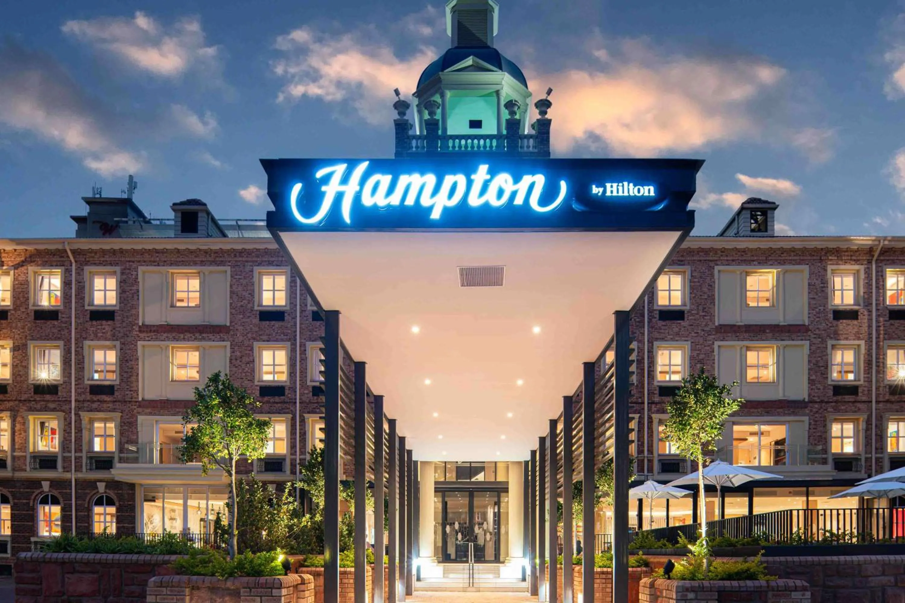 Hampton By Hilton Sandton Grayston