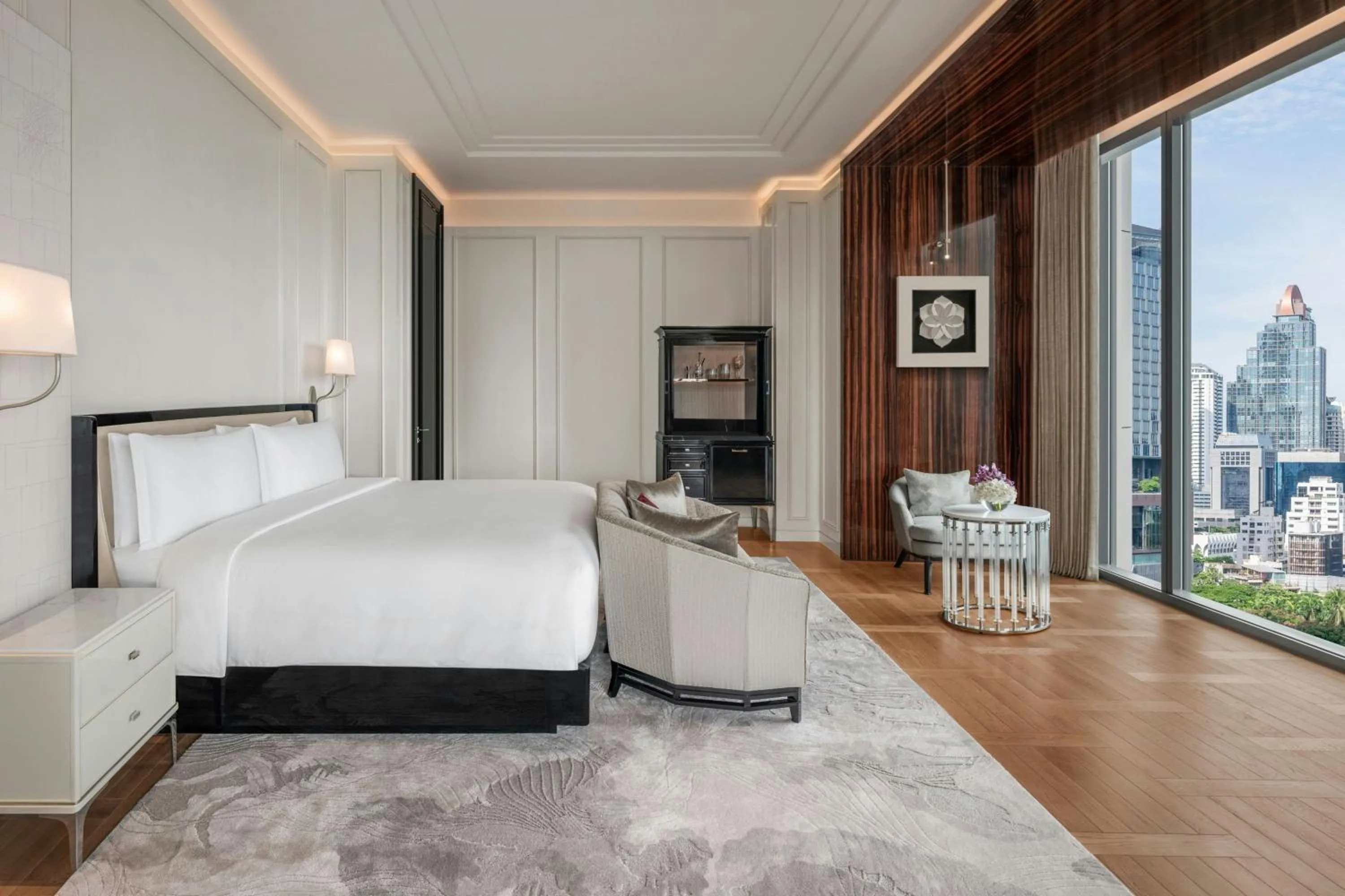 Bedroom, Bed in The Ritz-Carlton, Bangkok