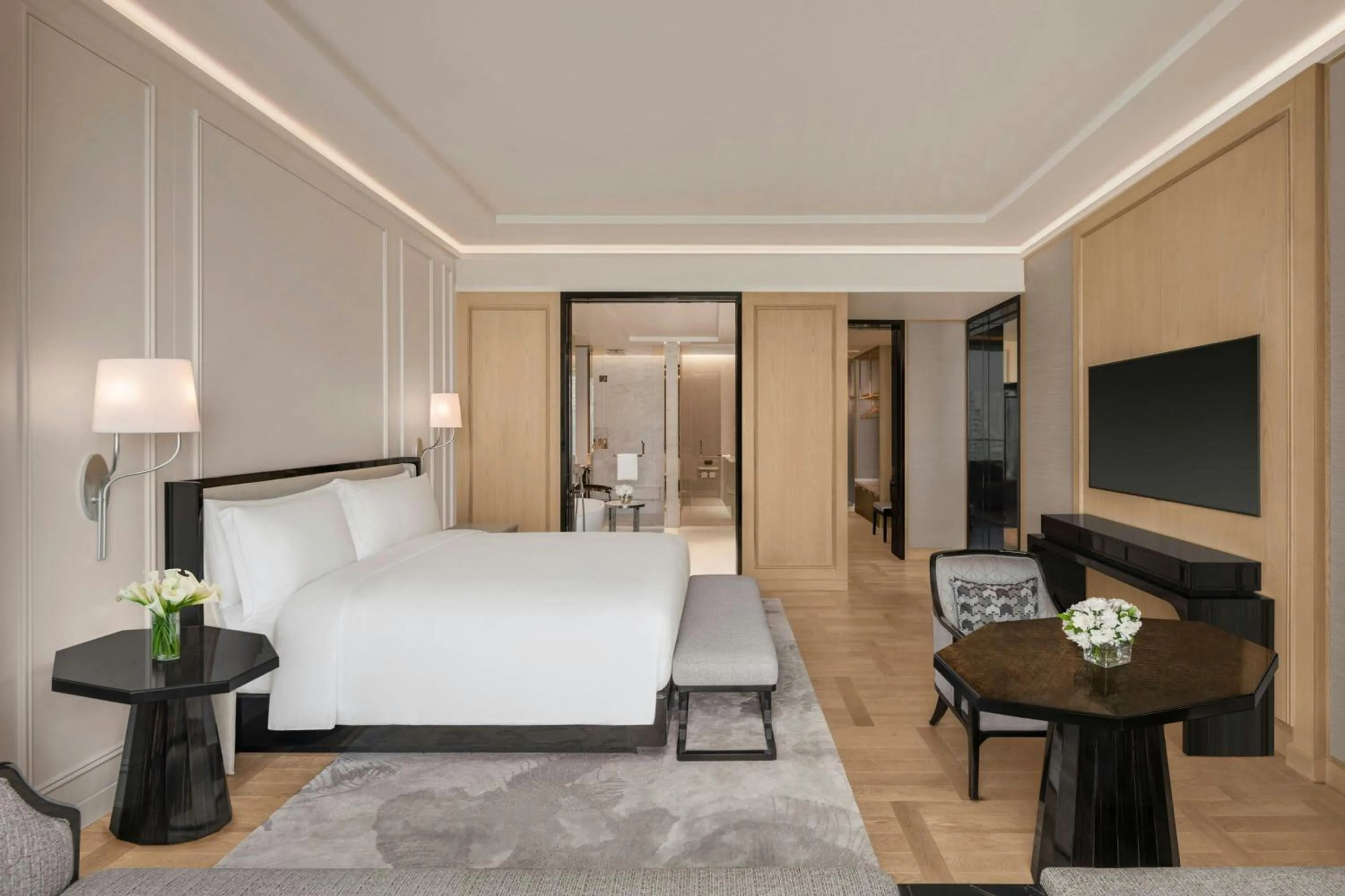 Bedroom, Bed in The Ritz-Carlton, Bangkok