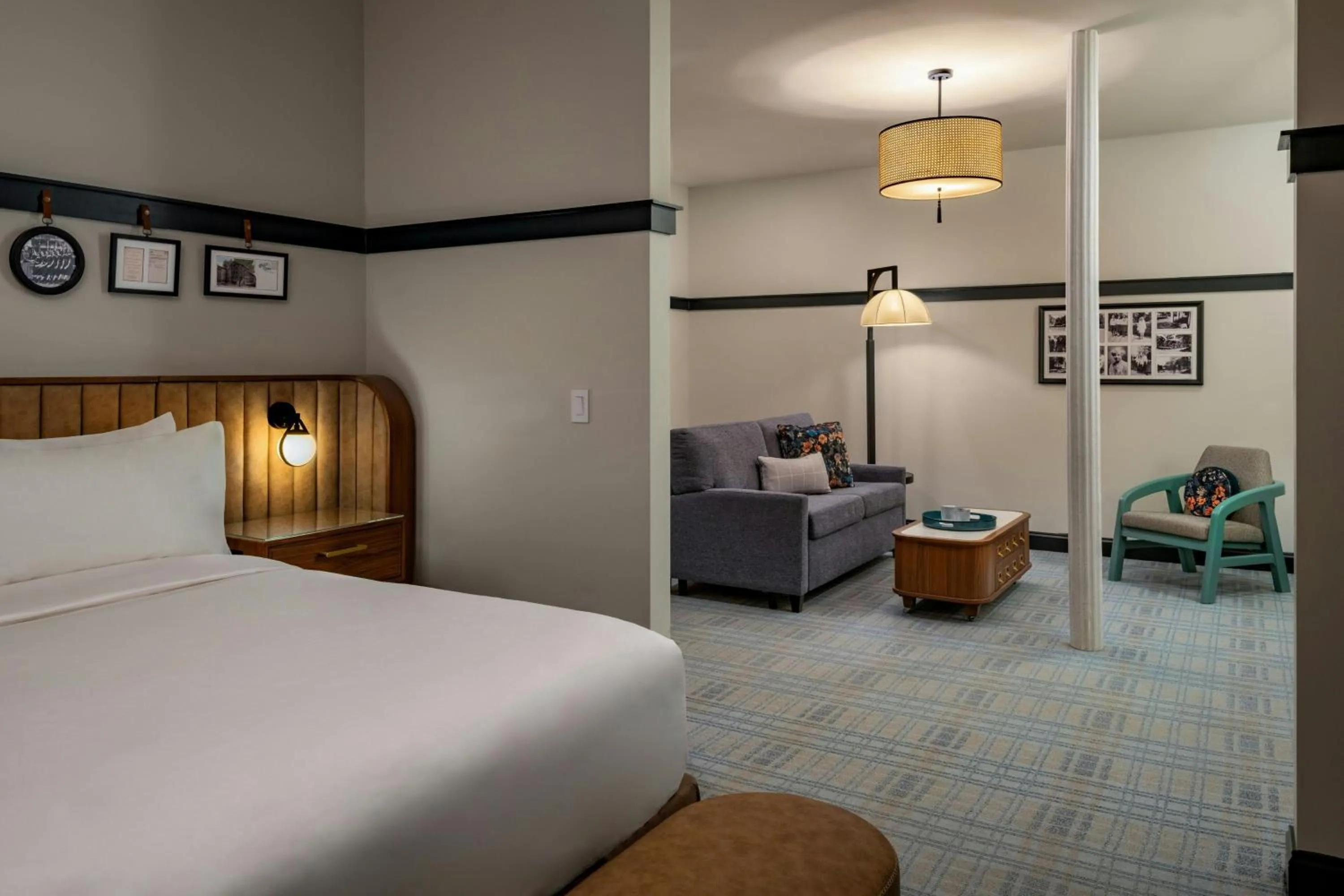 Photo of the whole room, Bed in Visitation Hotel Fredrick, a Tribute Portfolio Hotel