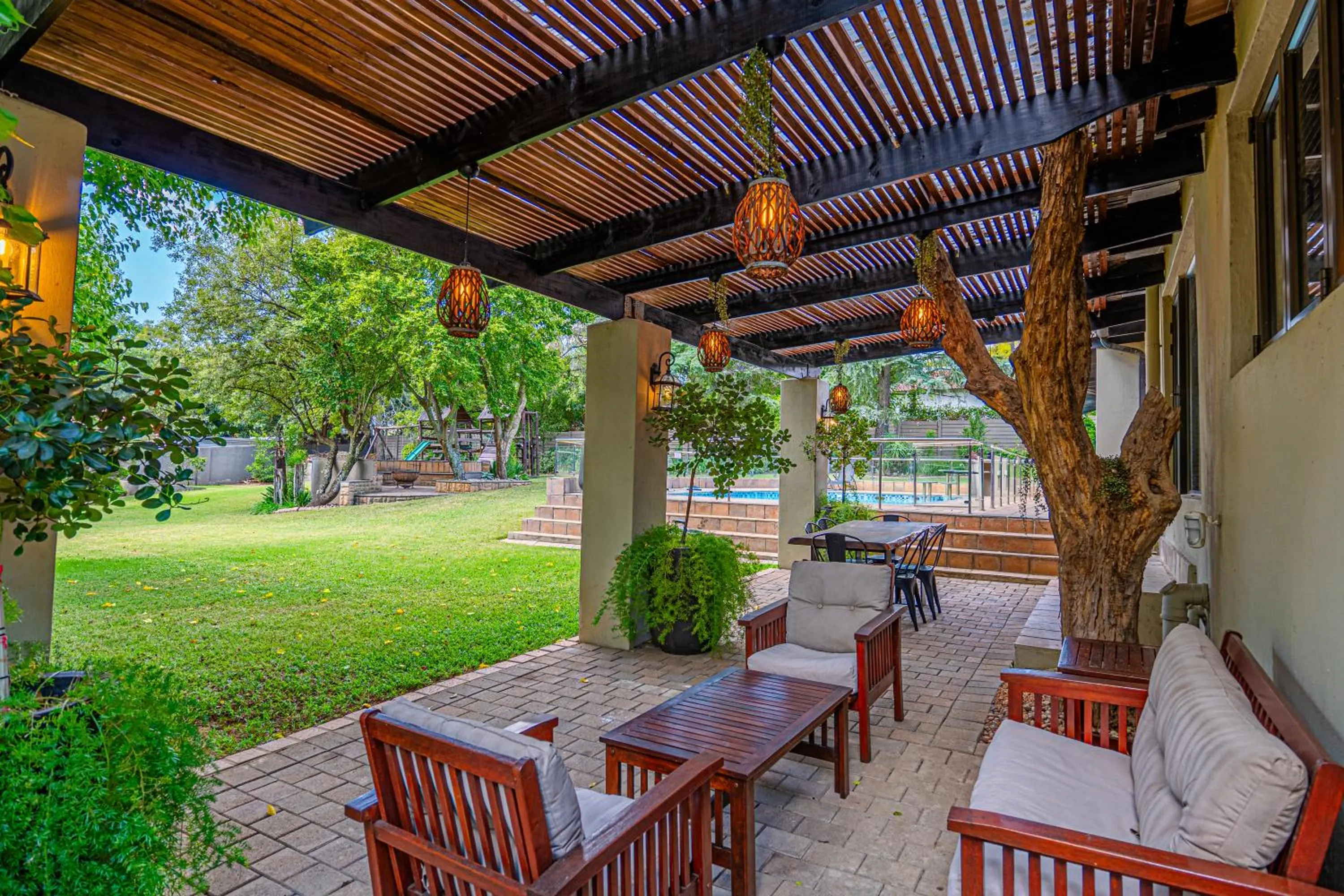 Garden in 4 On Mangaan