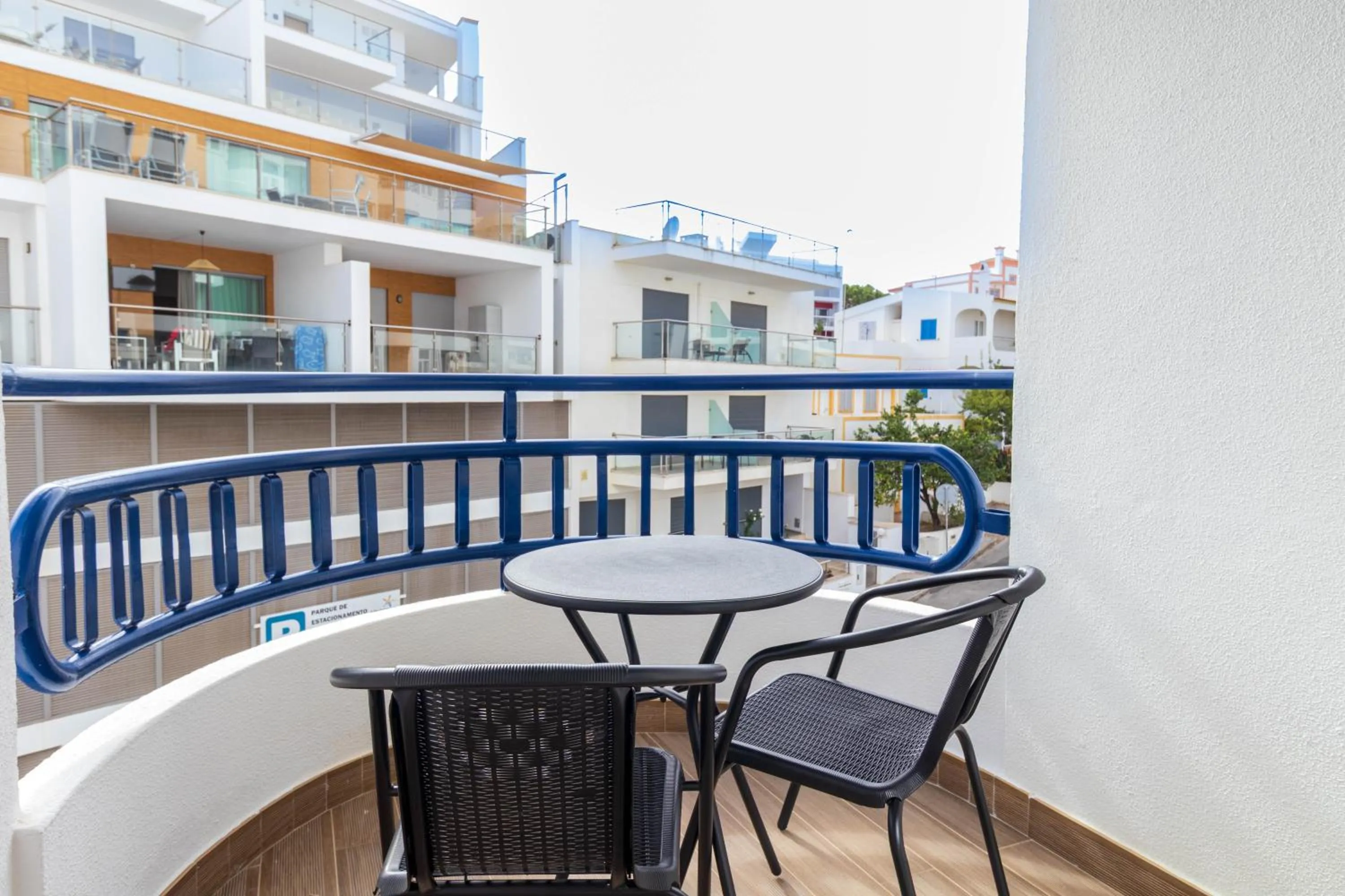 The Navigator - Ocean Heights