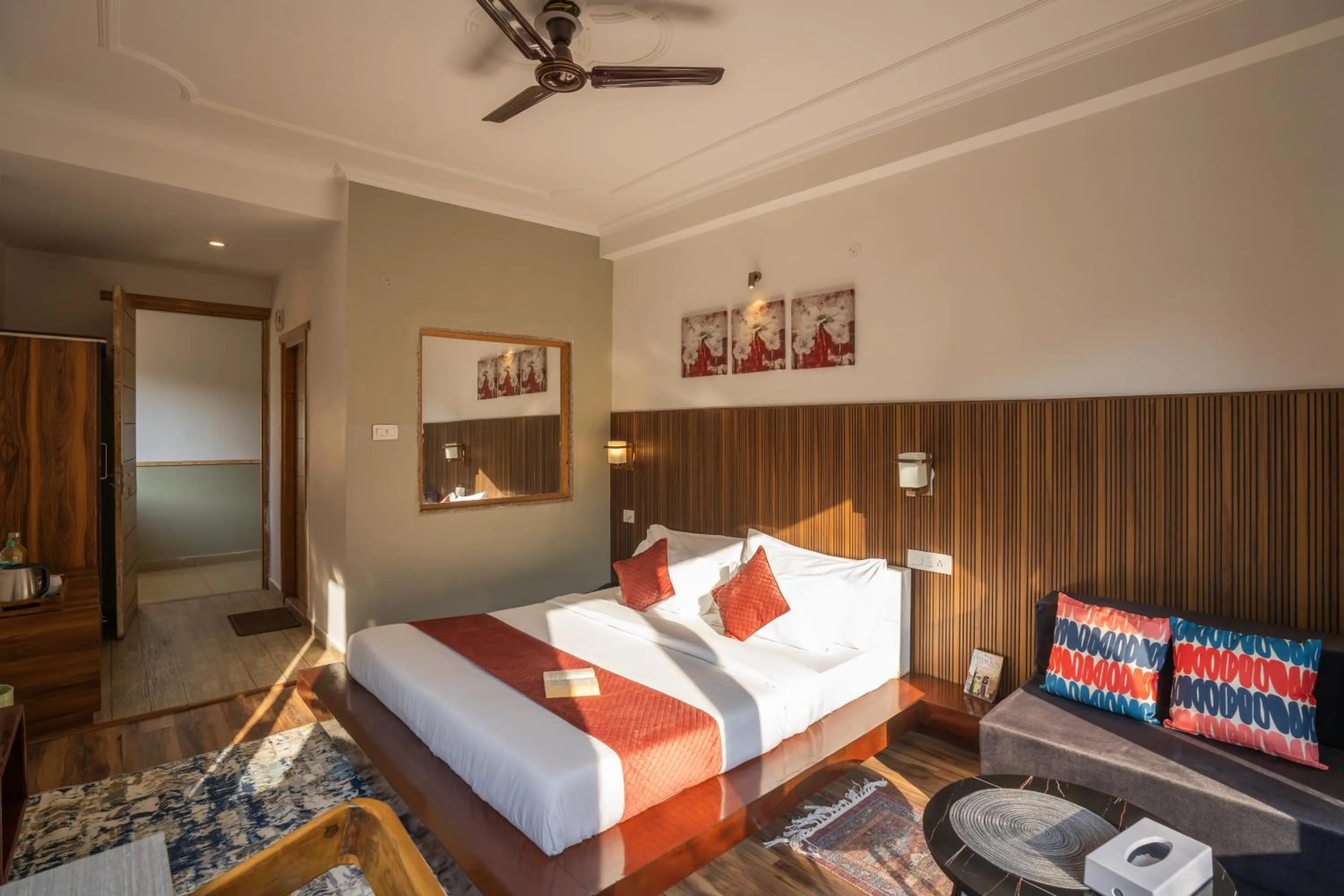 Photo of the whole room, Bed in Alt Life Manali, Old Manali