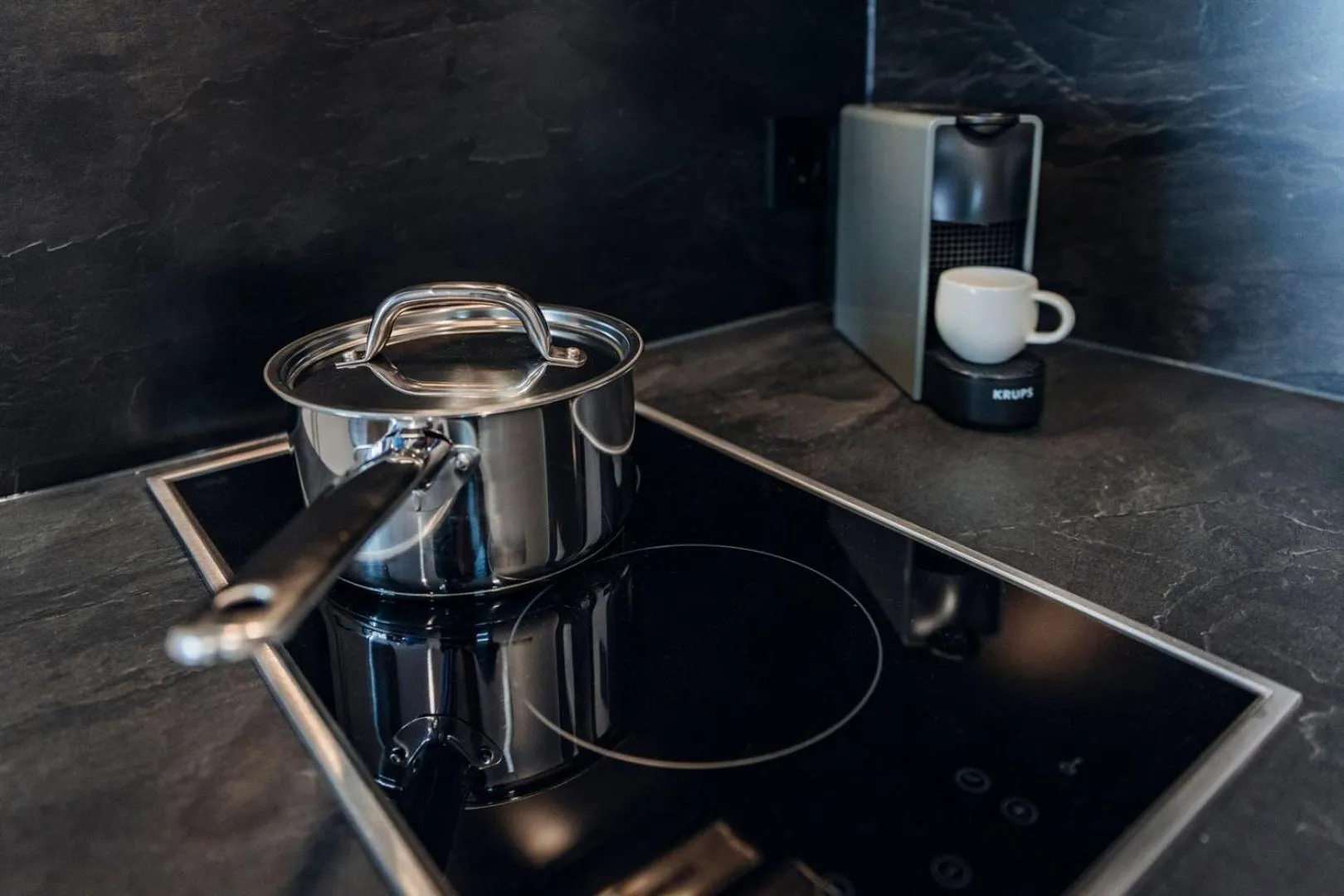 Kitchen or kitchenette in Brera Serviced Apartments Böblingen Sindelfingen