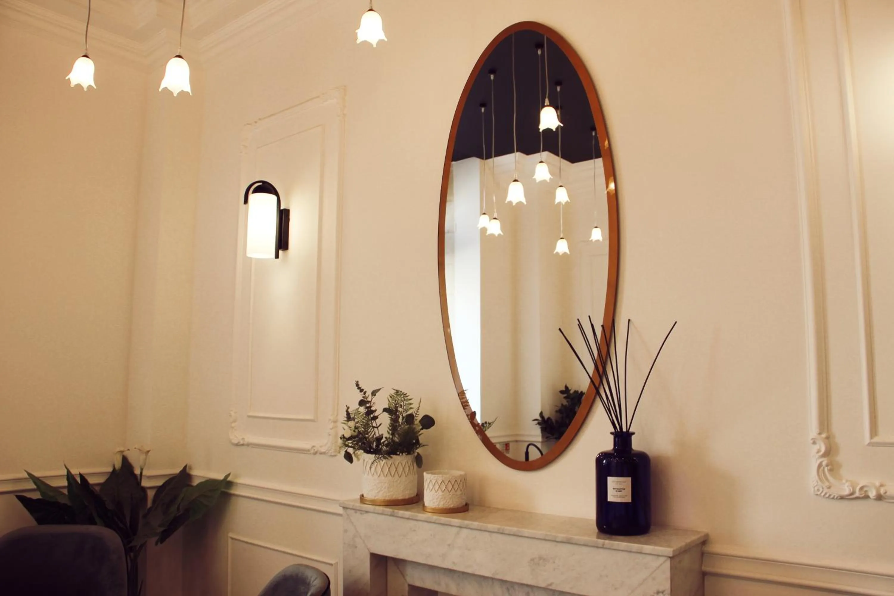 Lobby or reception in Royale Sainte Hélène Boutique Hotel