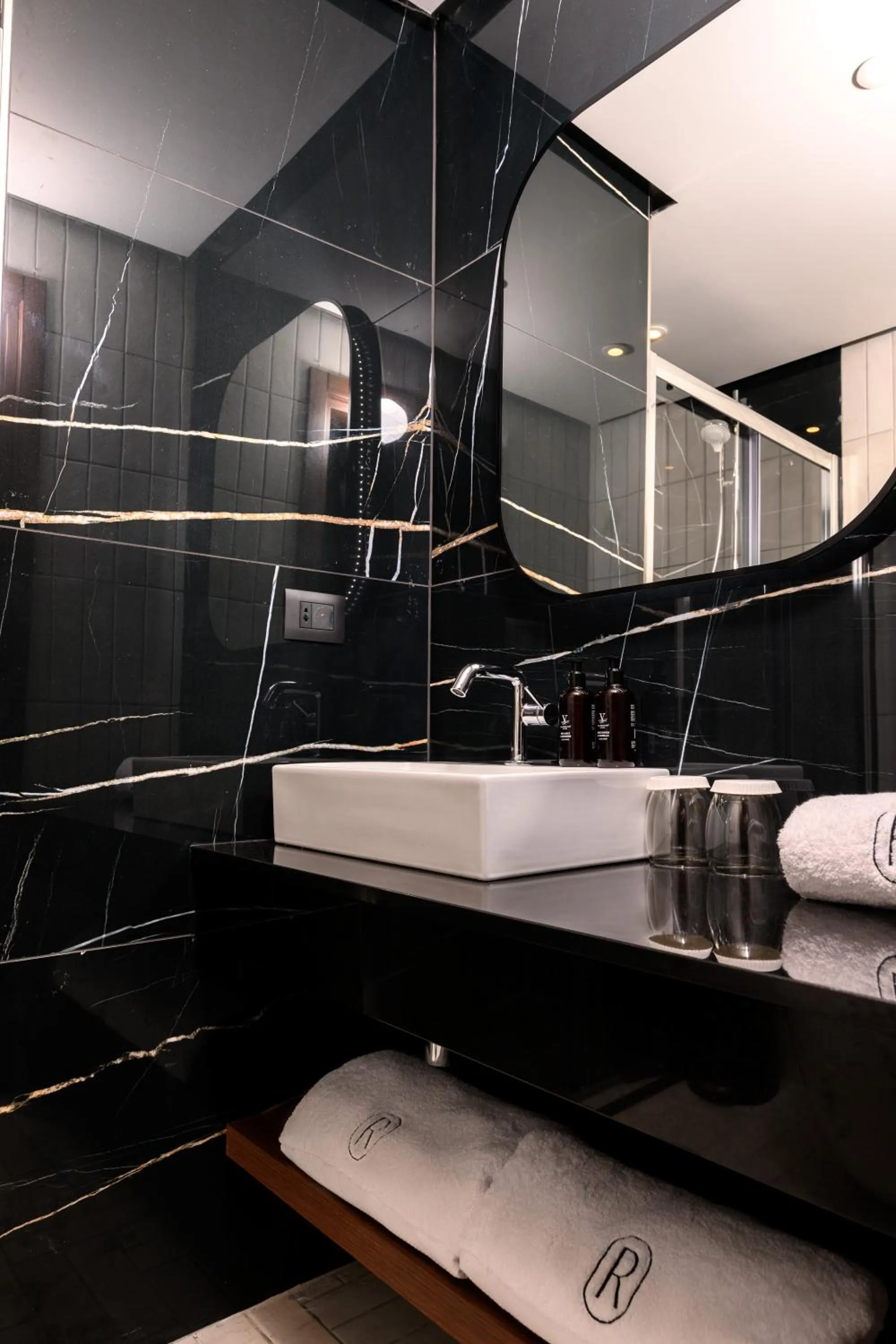 Bathroom in Royale Sainte Hélène Boutique Hotel