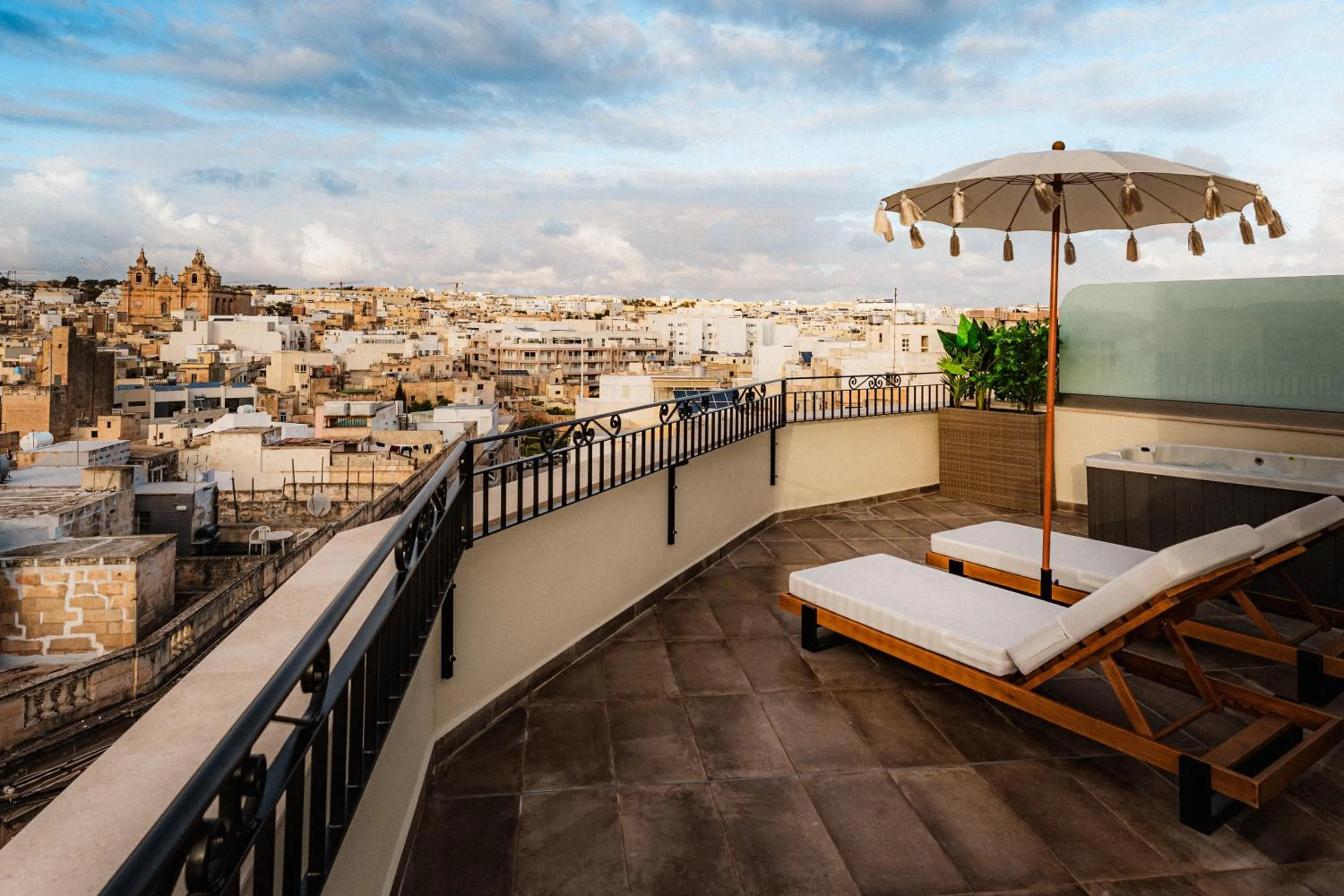 Royale Sainte Hélène Boutique Hotel