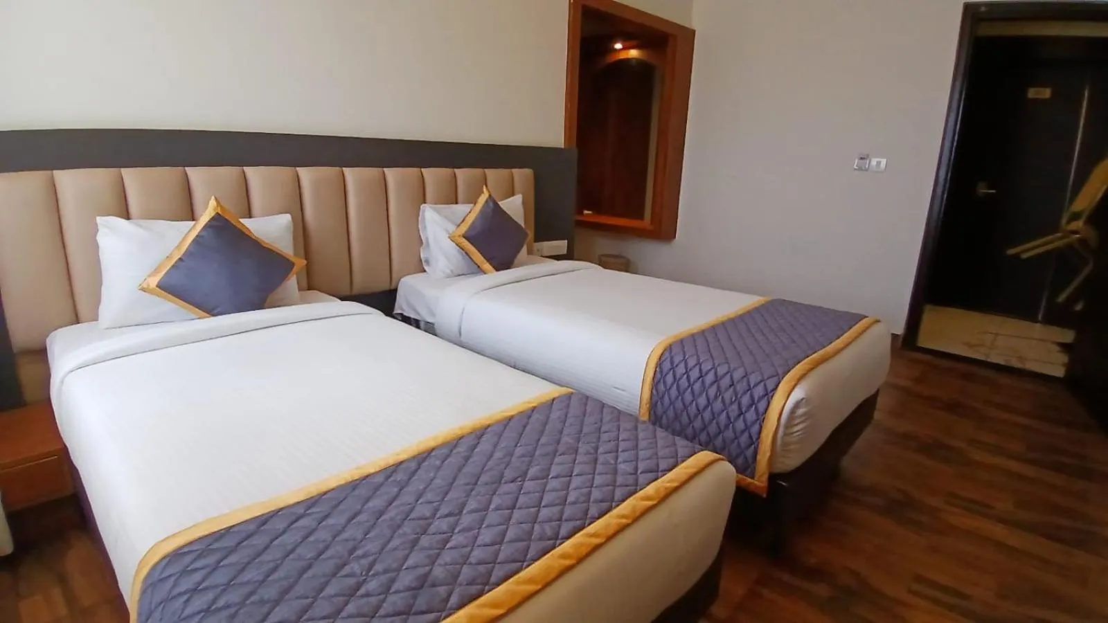 Bed in PPH Living Rajathagiri Palace Premium Rooms