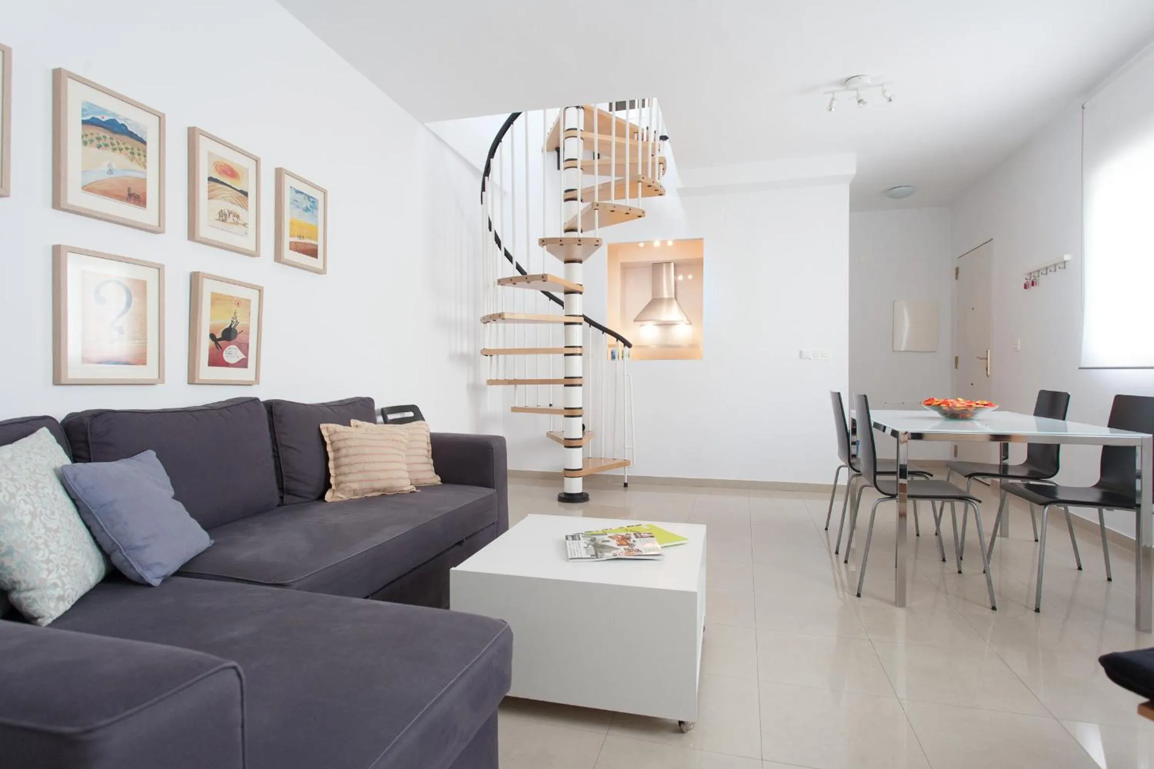 Living room in Apartamentos Diaber San Leandro