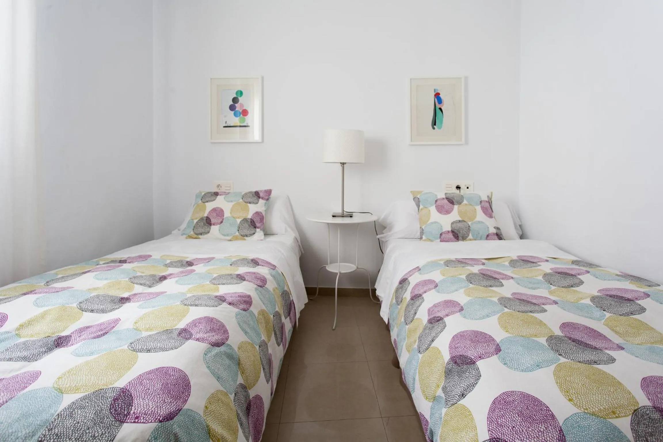 Bed in Apartamentos Diaber San Leandro